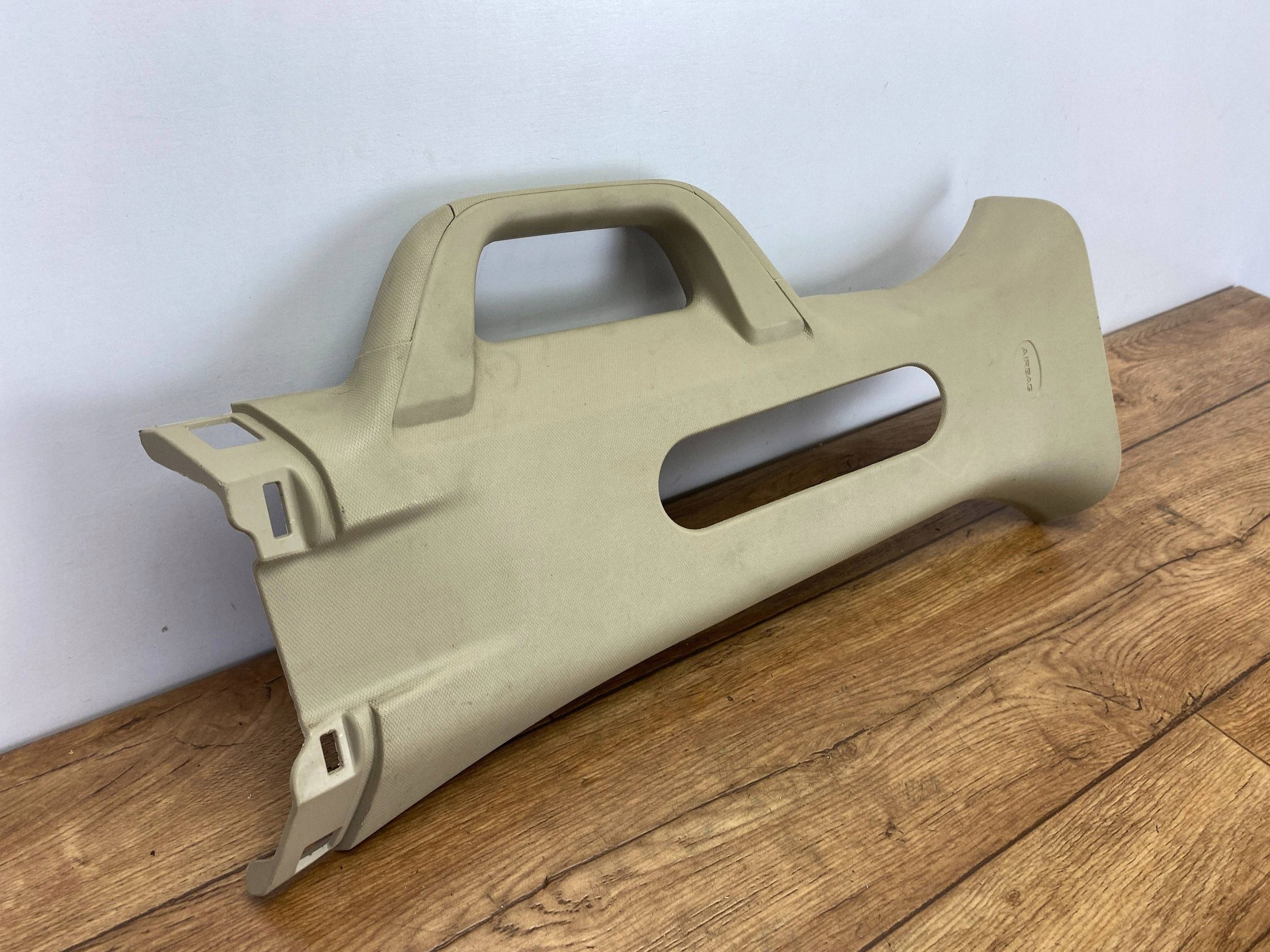 cover slupka B upper Ram 1500 DT 2019+