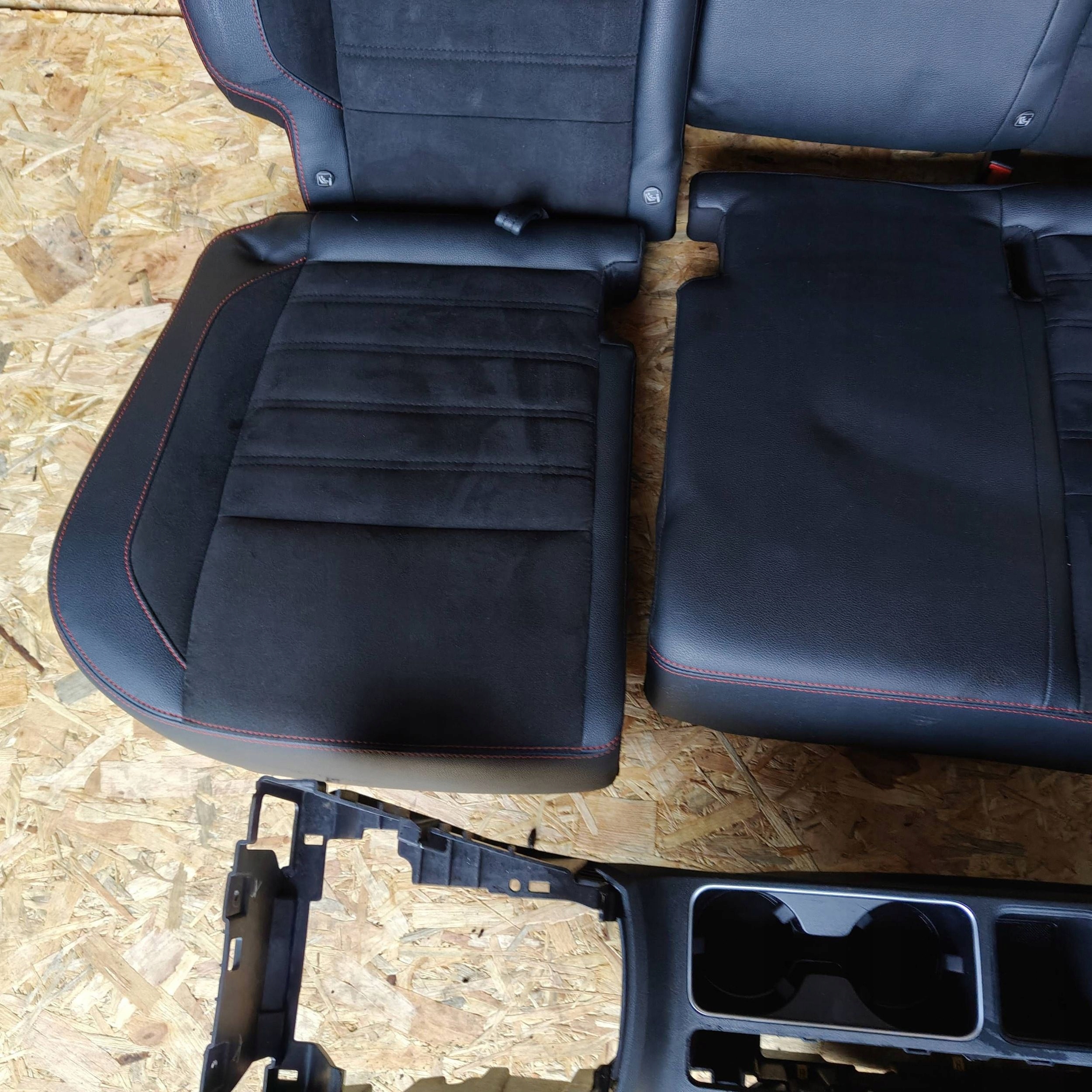 Komplet Sitze Ford Ecosport Mk 2 lift st line