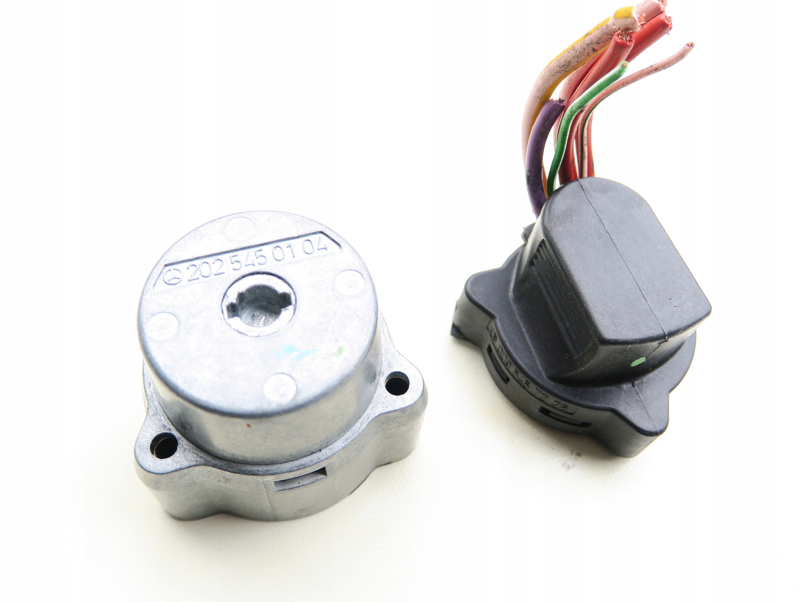 2025450104 - Куб запалювання DB W202, 210 / OE/