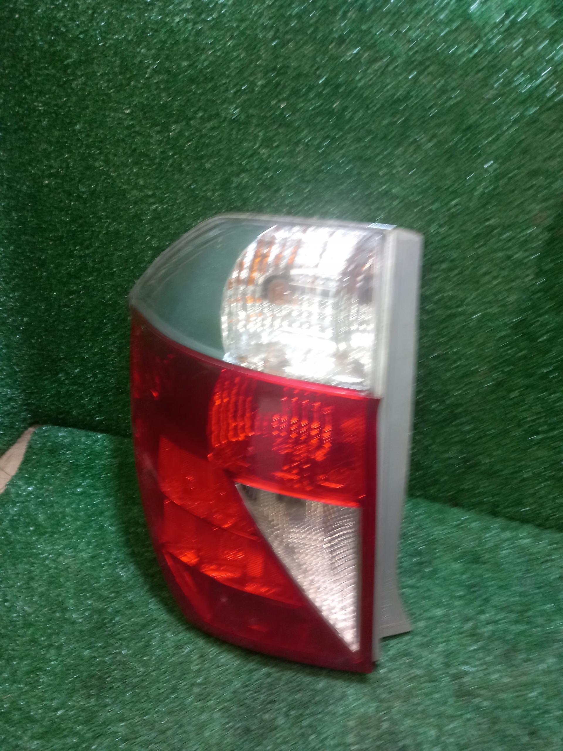 light left rear HONDA FR-V 2005