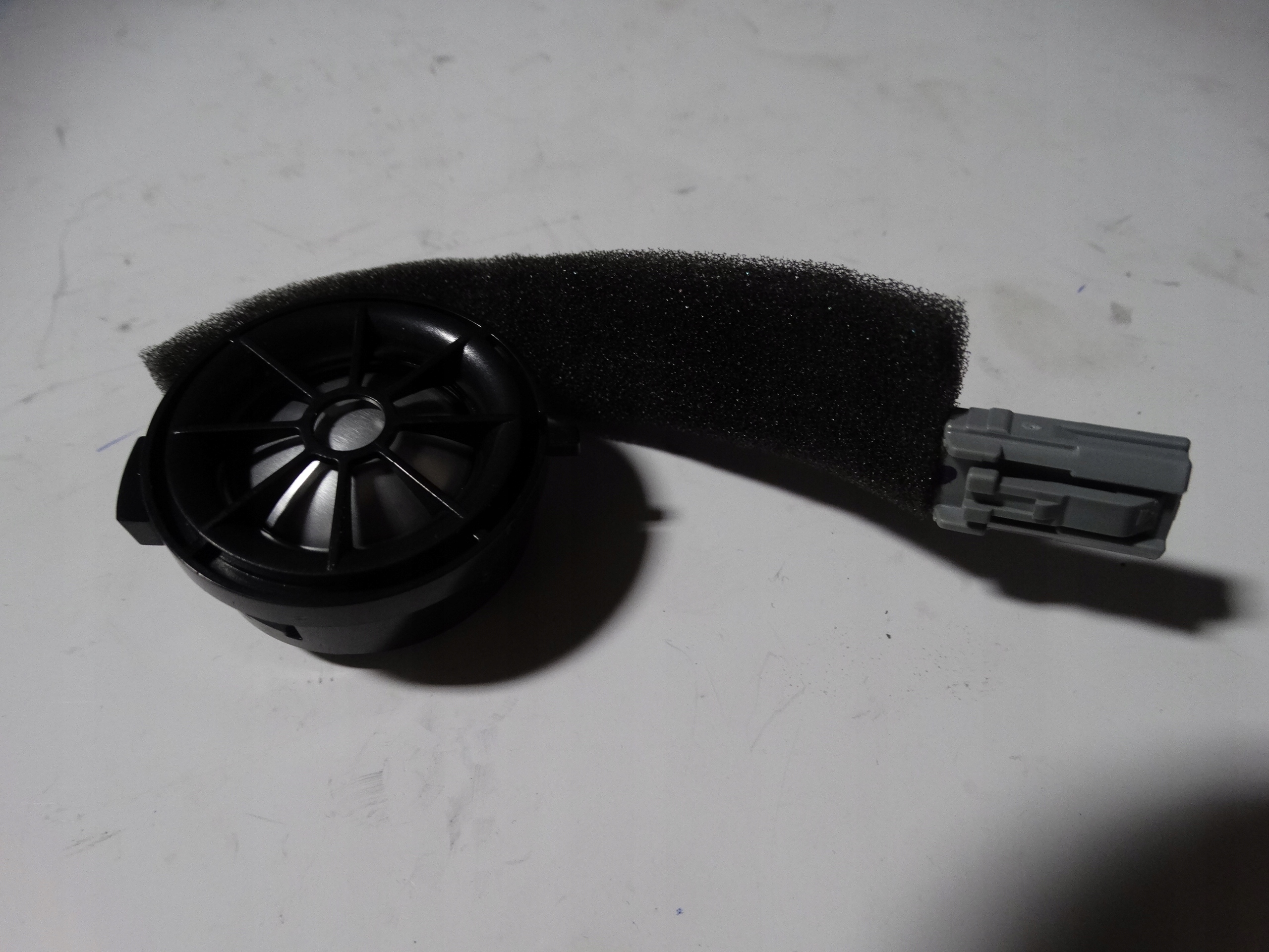 IDEALNY speaker HARMAN KARDON RANGE ROVER L319 1 9
