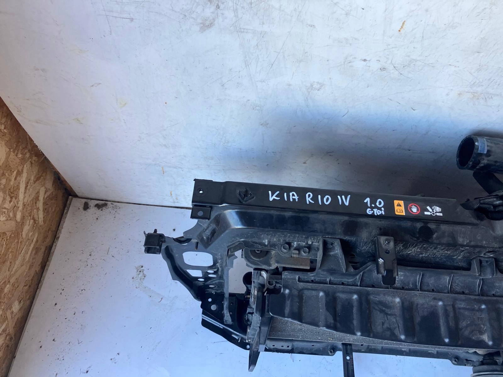support panel for radiators radiator KOMPLET KIA RIO IV 1.0 T-GDI