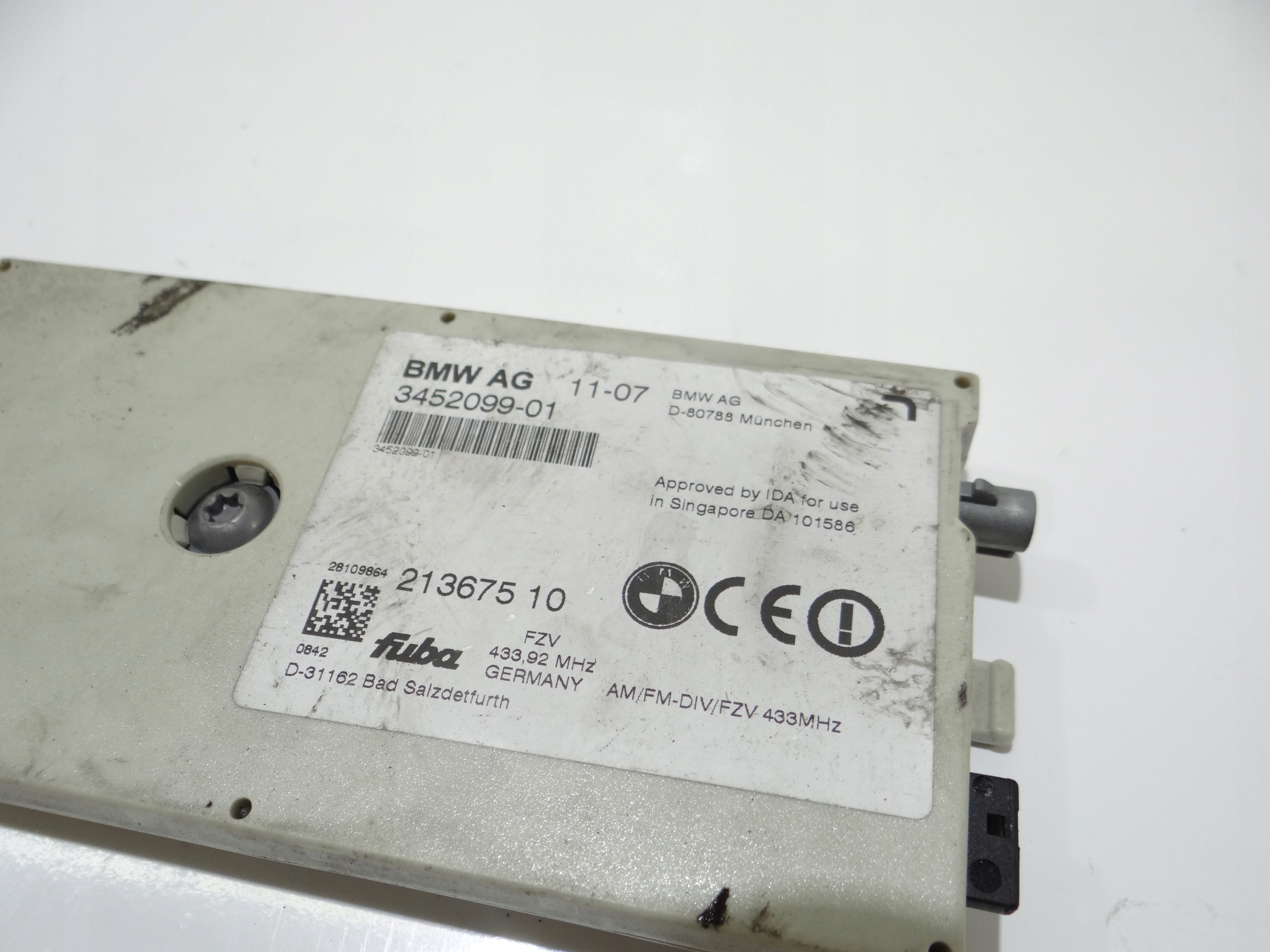 BMW X3 E83 LCI amplifier DIVERSITY 3452099