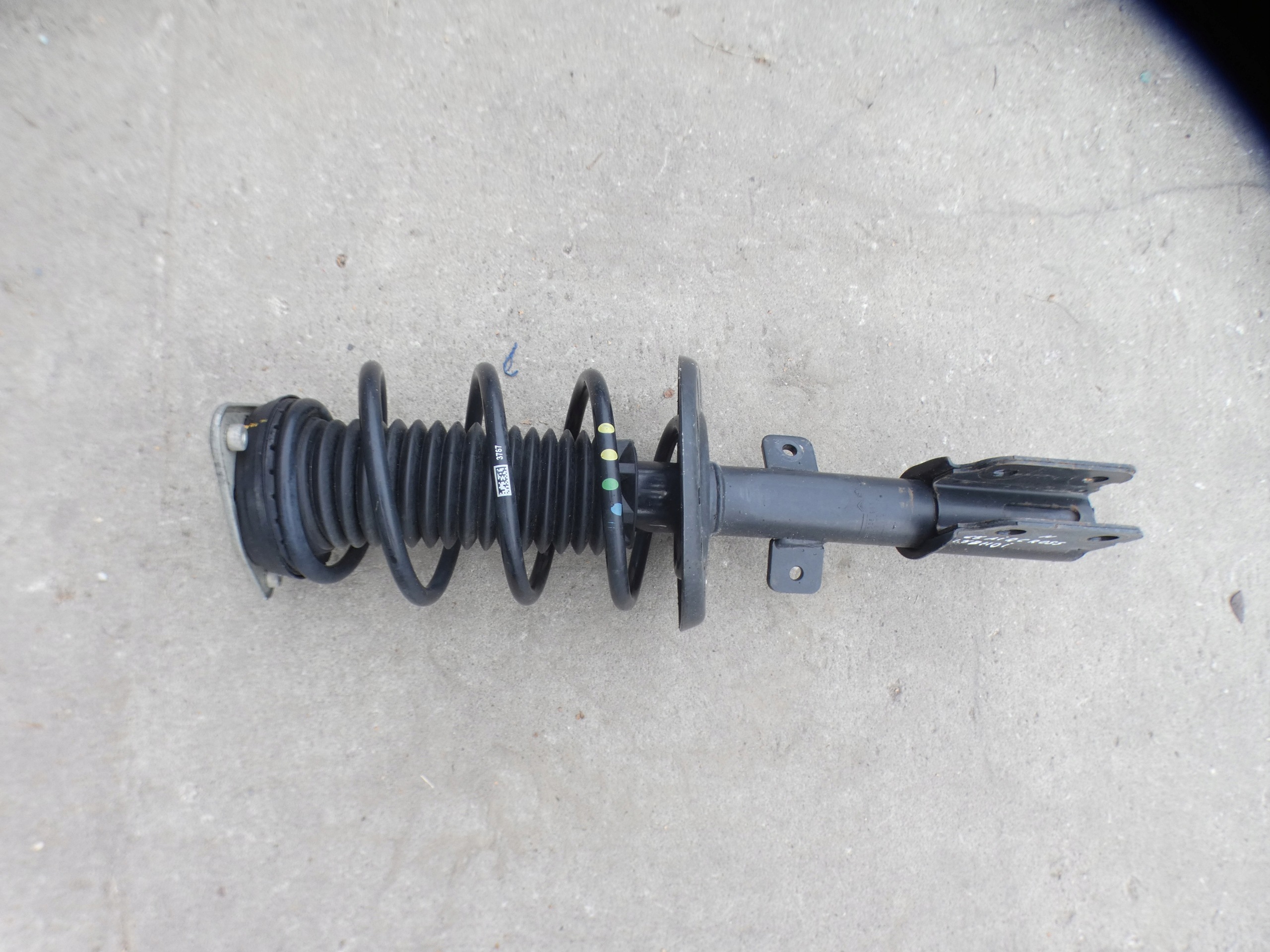 shock absorber front left CITROEN C5 AIRCROSS 9833696680