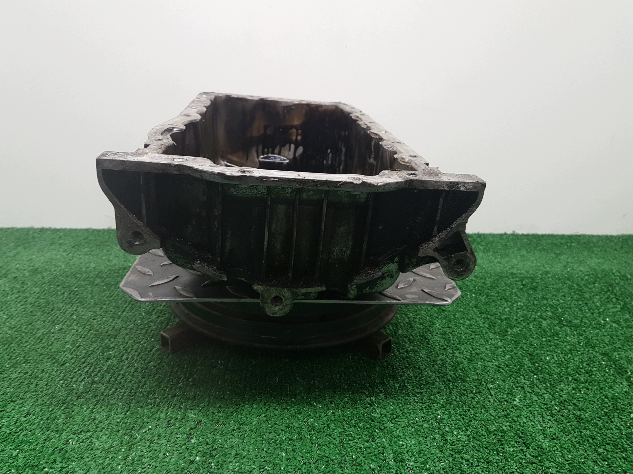 olajteknő VOLKSWAGEN GOLF 4 IV BORA 1.9 TDI