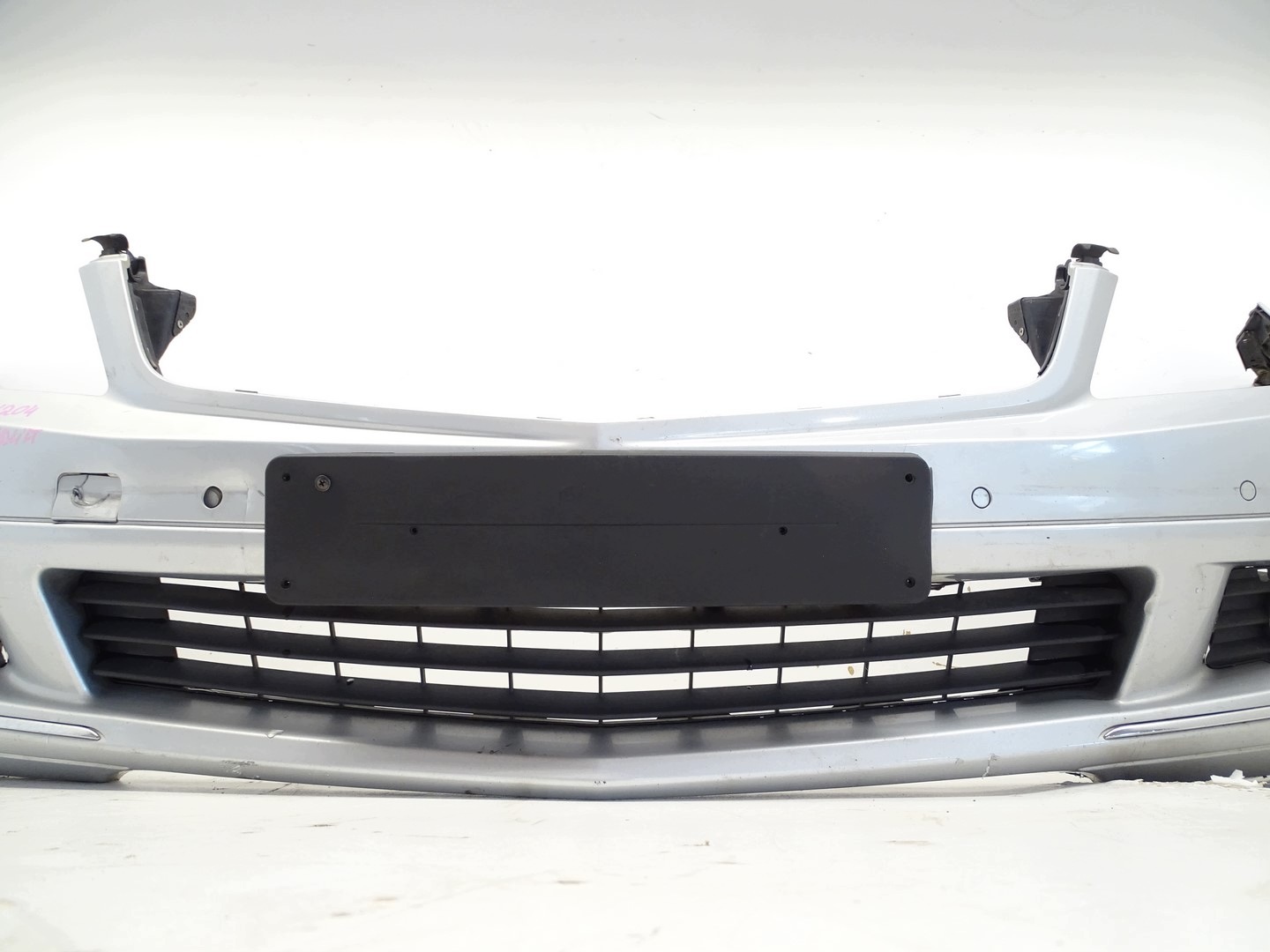 bumper front front MERCEDES C KLASA W204 PDC 07-11R