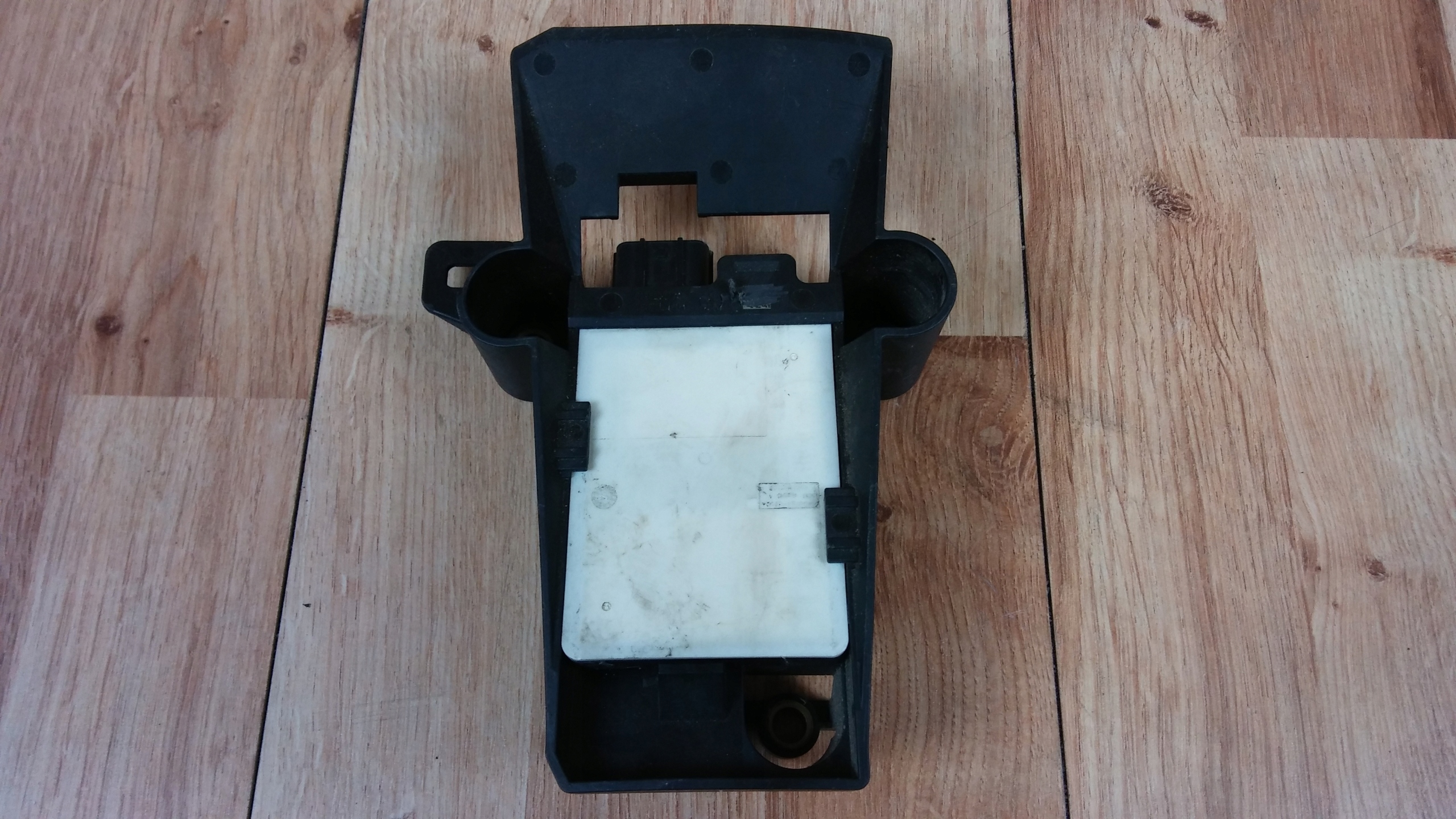 Honda CRV IV czujnik martwego pola PRAWY TYŁ 36931-T1E-E11