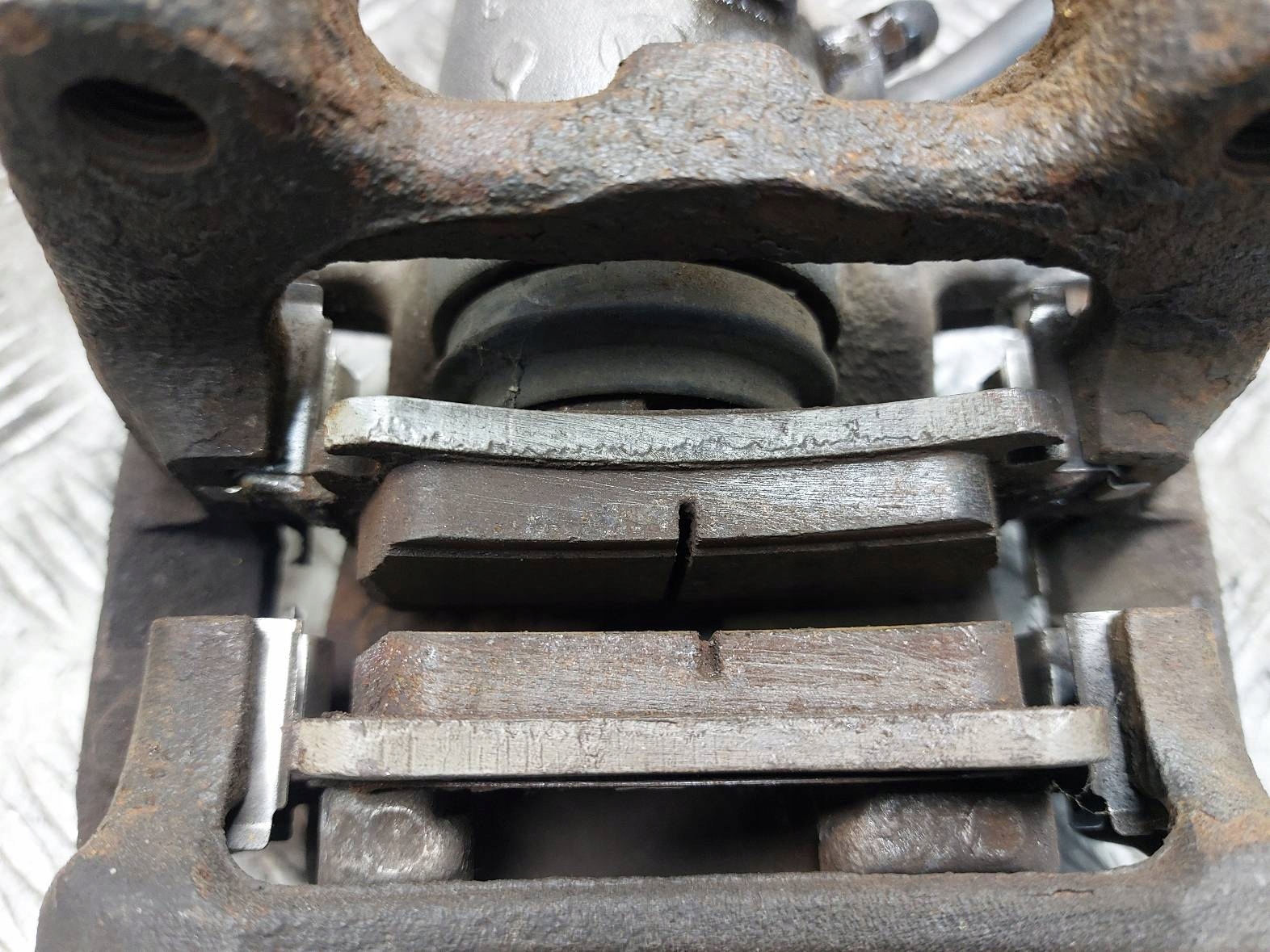caliper brake right rear part + disc SKODA SUPERB II