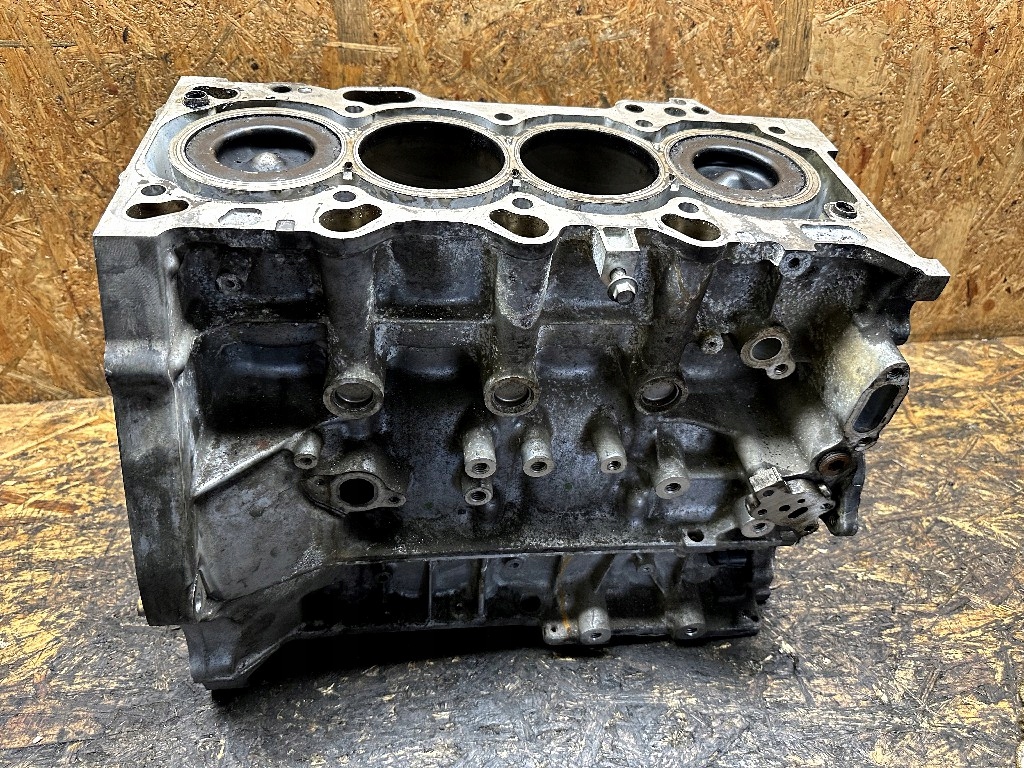 BLOK SILNIKA DÓŁ WAŁ TŁOKI MAZDA 2.2D SH01