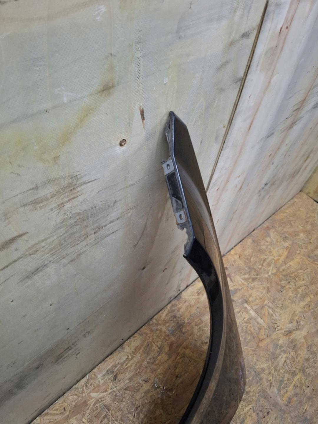 fender front left side Mercedes-Benz C W204 2008