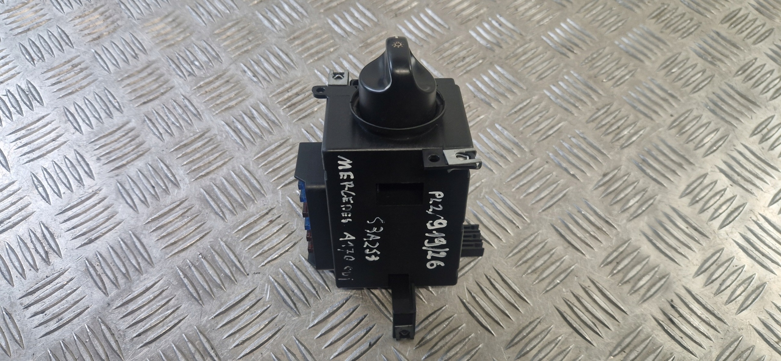 light switch MERCEDES A KLASA 1685450104