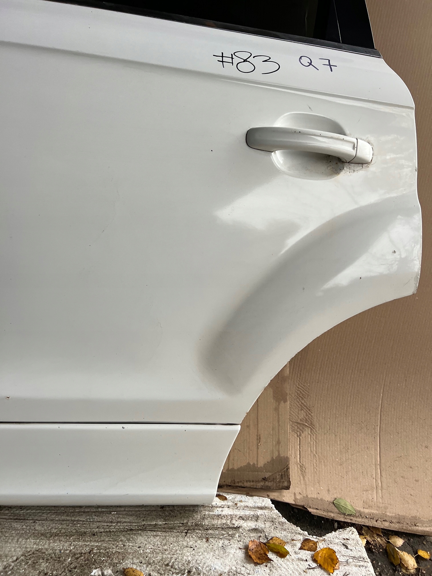 AUDI Q7 4L door left rear part left rear.