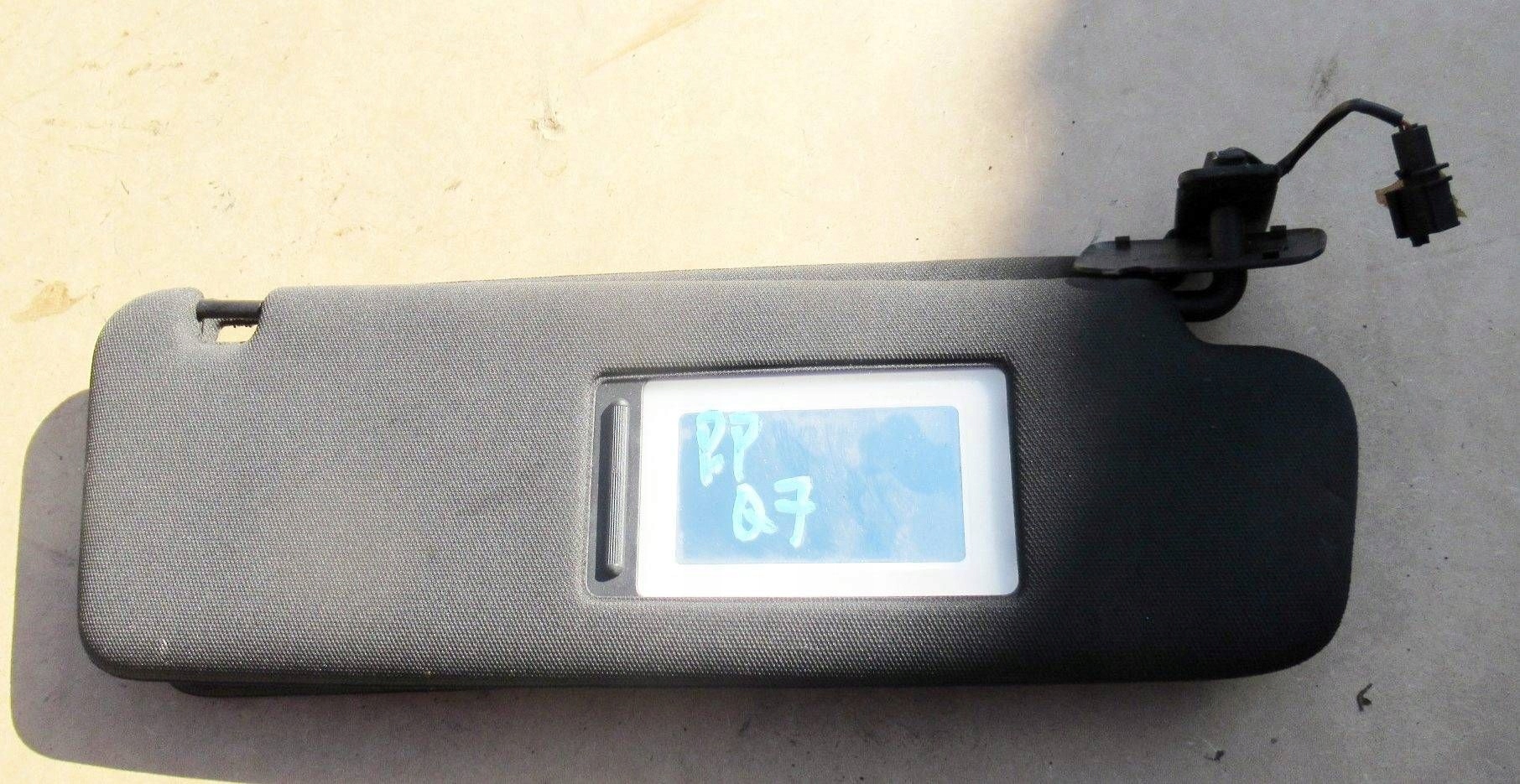 AUDI Q7 4L OSŁONA PRZECIWSŁONECZNA PRAWA PRZÓD PRZEDNIA