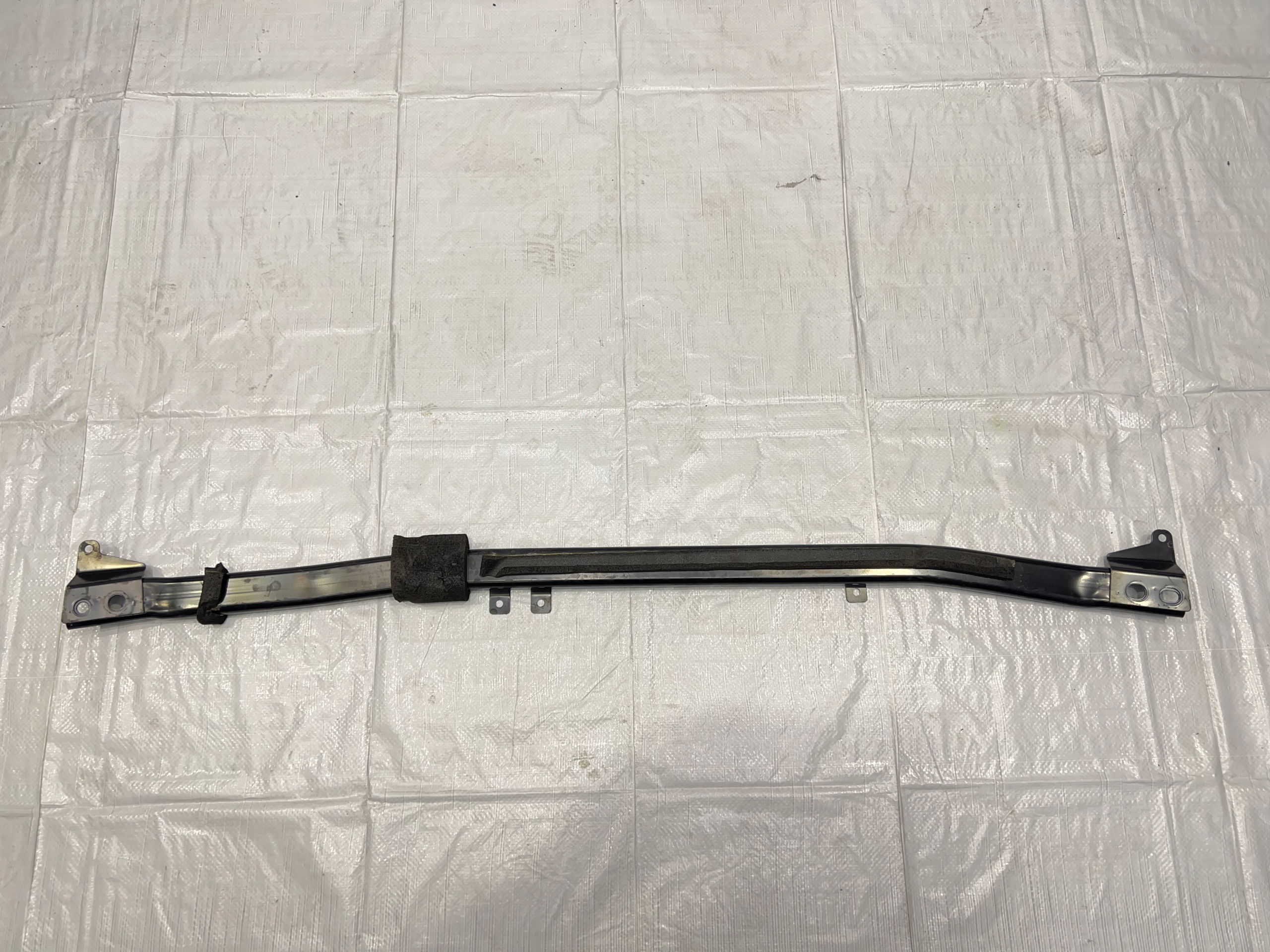 LAND ROVER EVOQUE L551 балка стійки K8D23B328