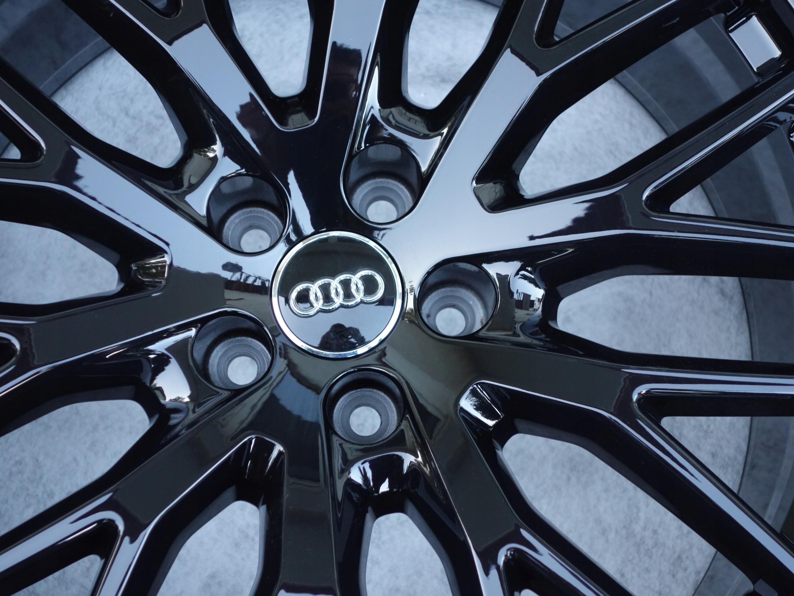 Диски audi s7 s8 a7 a8 a6 c8 c7 q5 20'' Купити з Польщі, Європи за