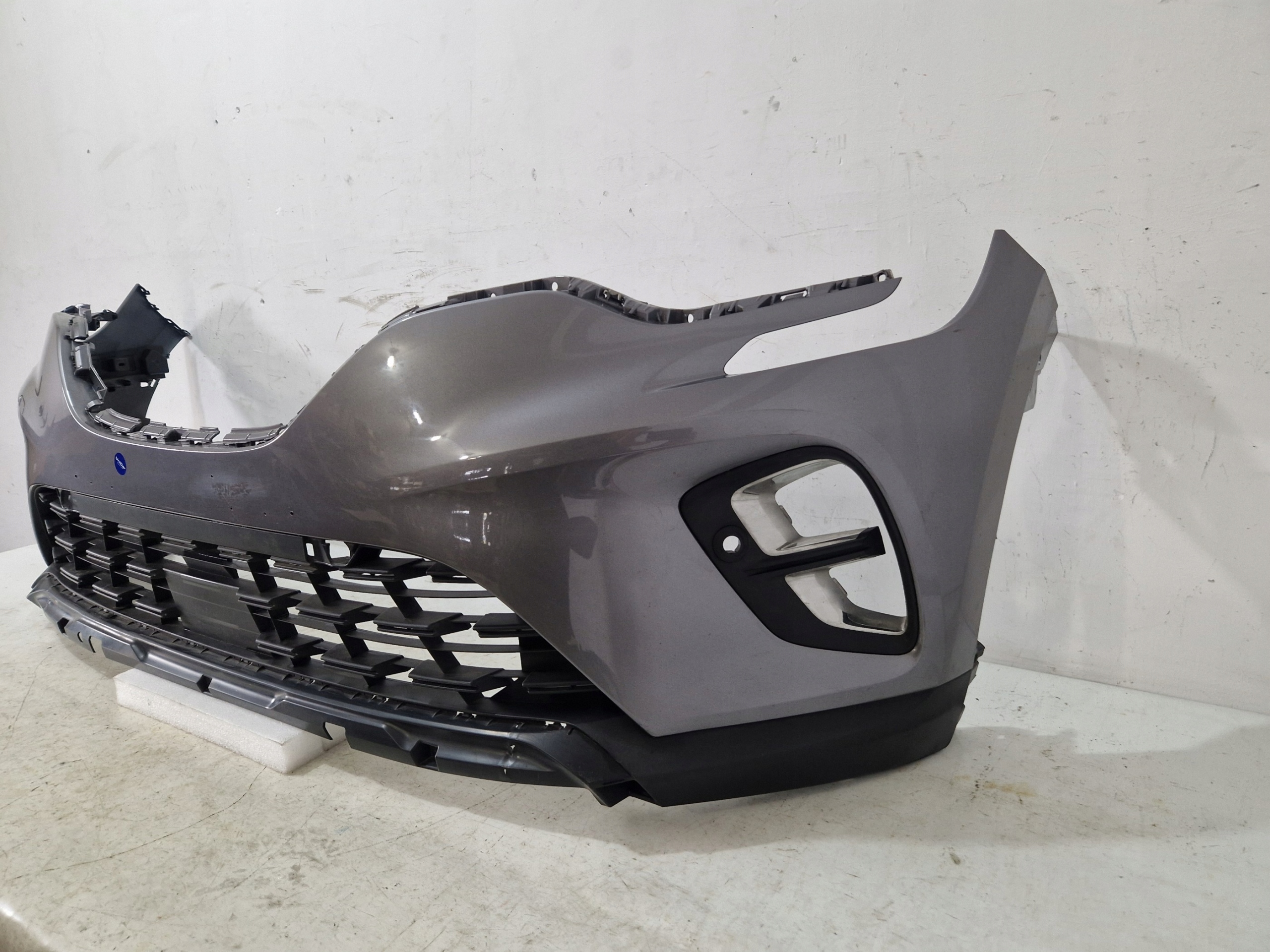 RENAULT CAPTUR II 19- bumper front front 620222192R