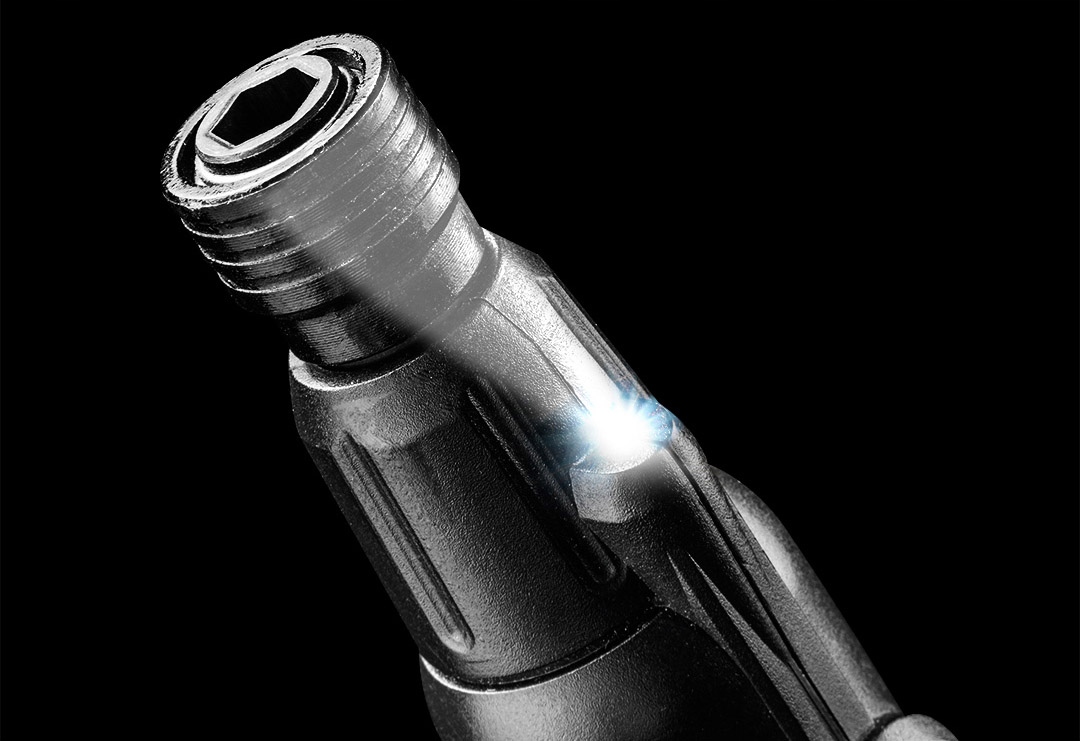 Wkrętak Akumulatorowy USB-C + Akcesoria + Etui 3,6 V NEO TOOLS Liczba elementów w zestawie 45