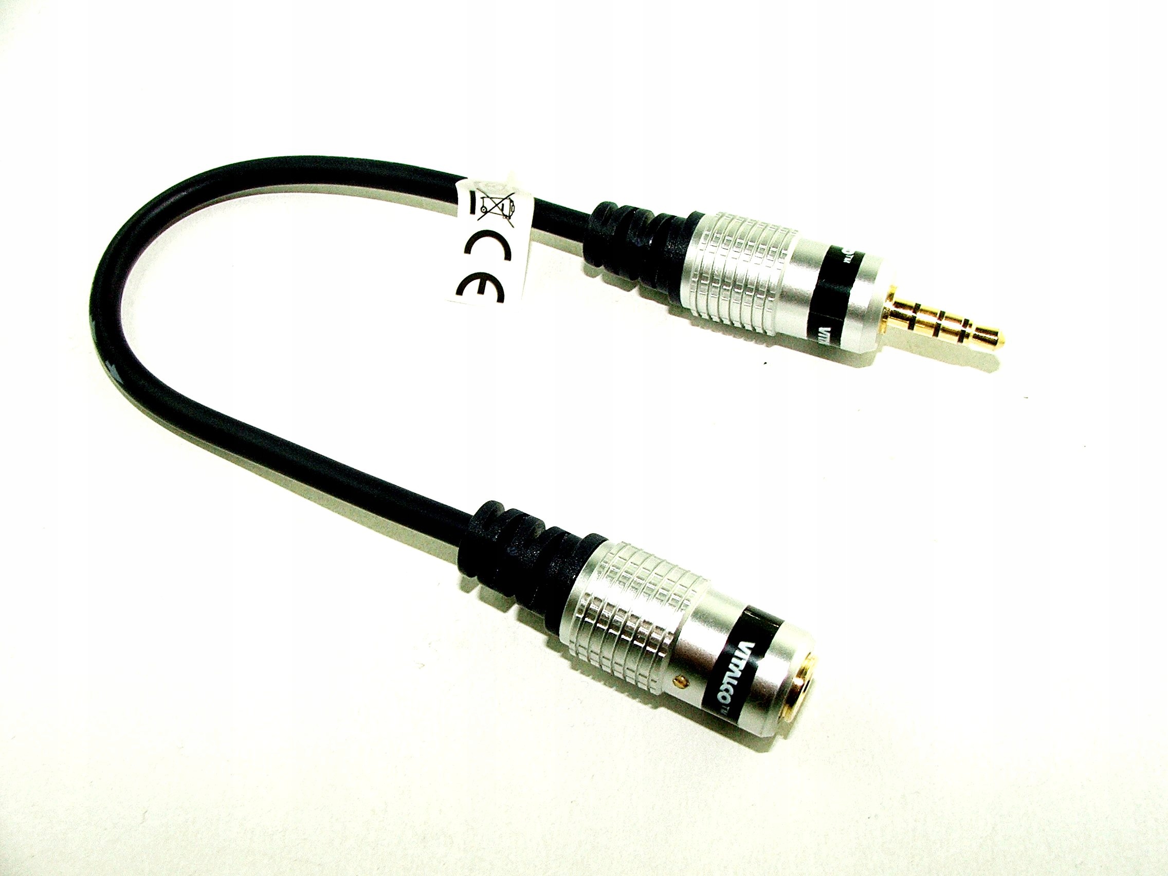 Adapter mały JACK 3,5mm 4 polowy wtyk - gniazdo