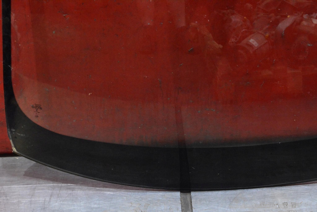window front front iron BMW F46 GRAN TOURER 18-21