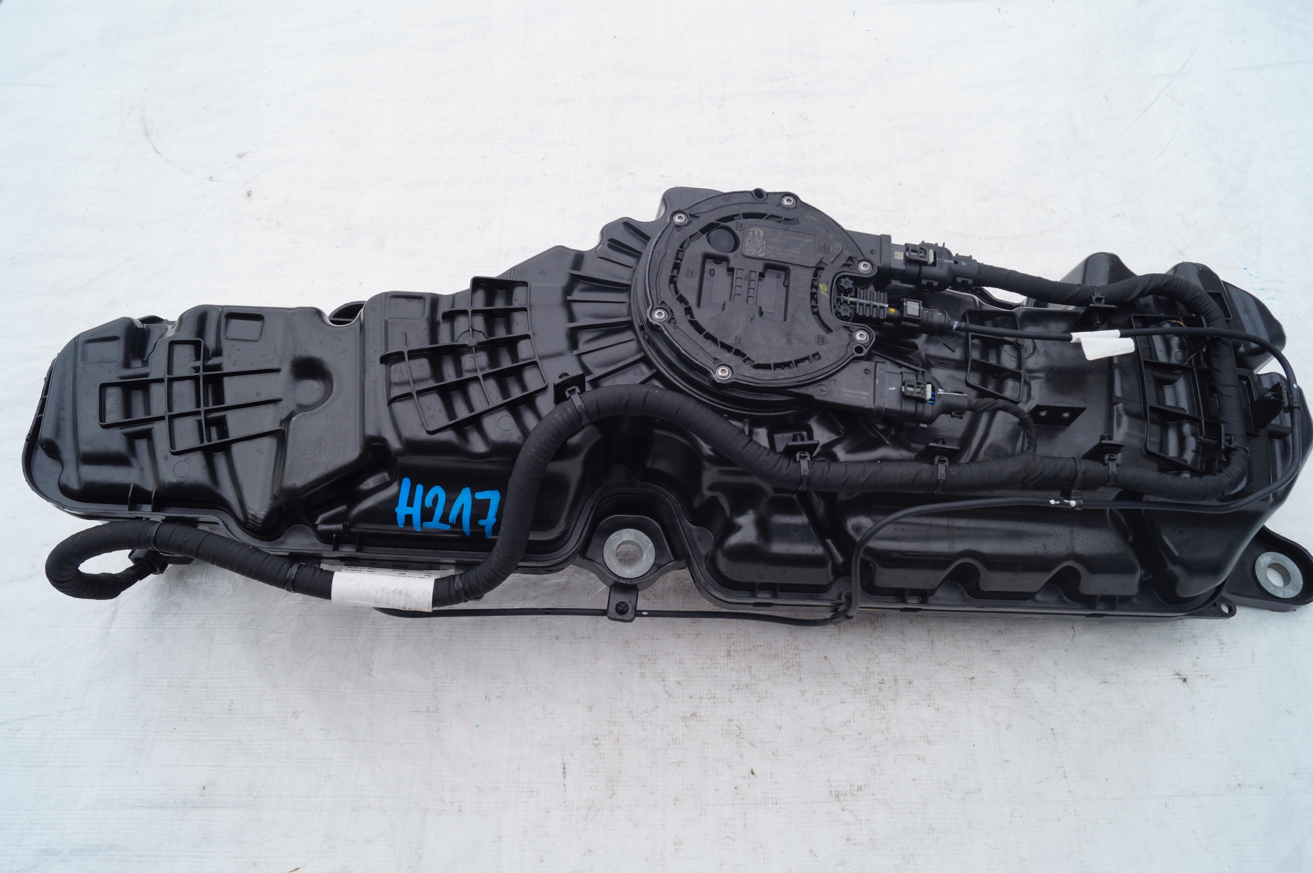 52077622 53432374 - БАК НАСОС ADBLUE JEEP COMPASS II 2 68364584AA