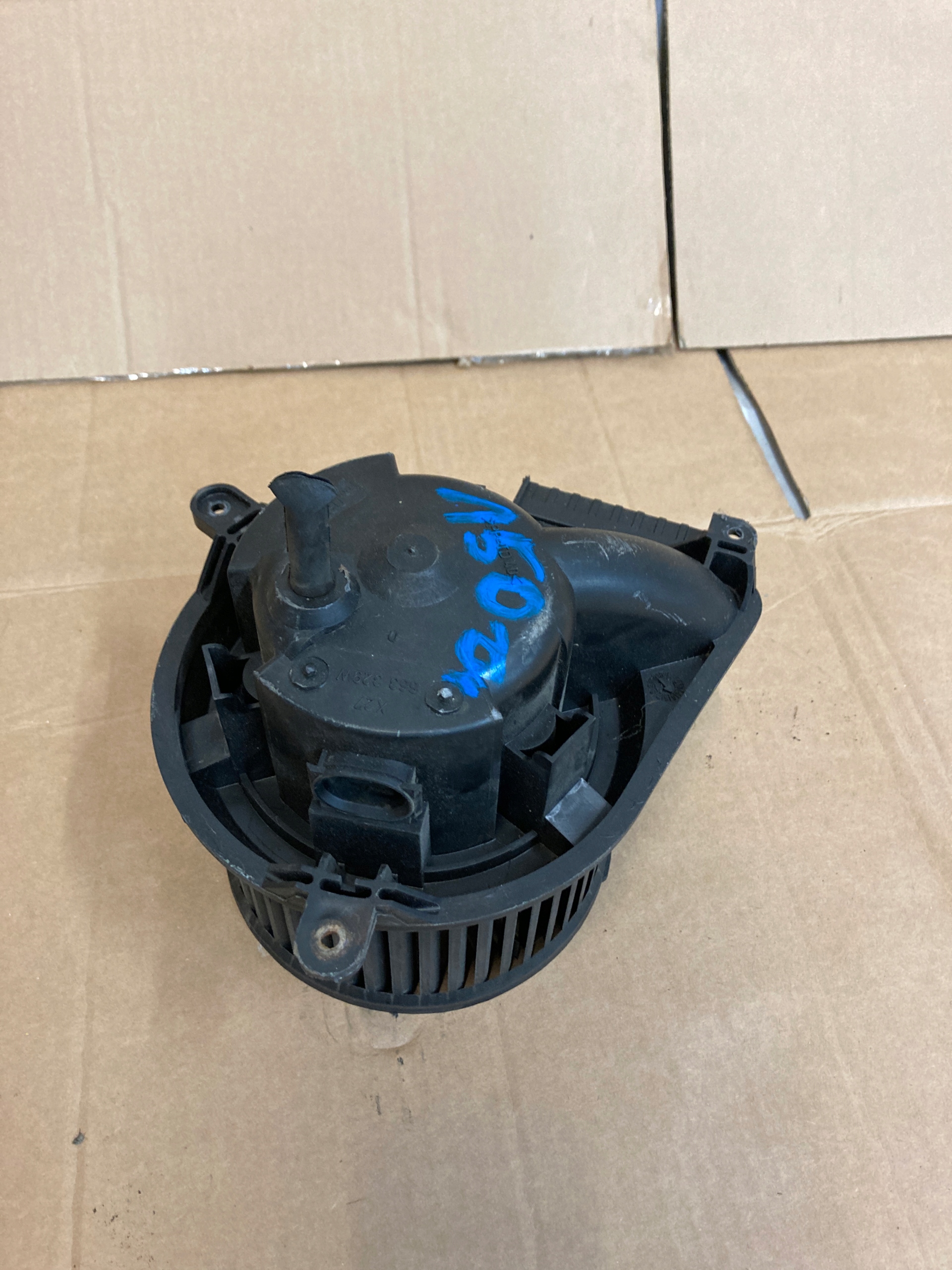 VW LT Sprinter вентиляційний вентилятор кабіни