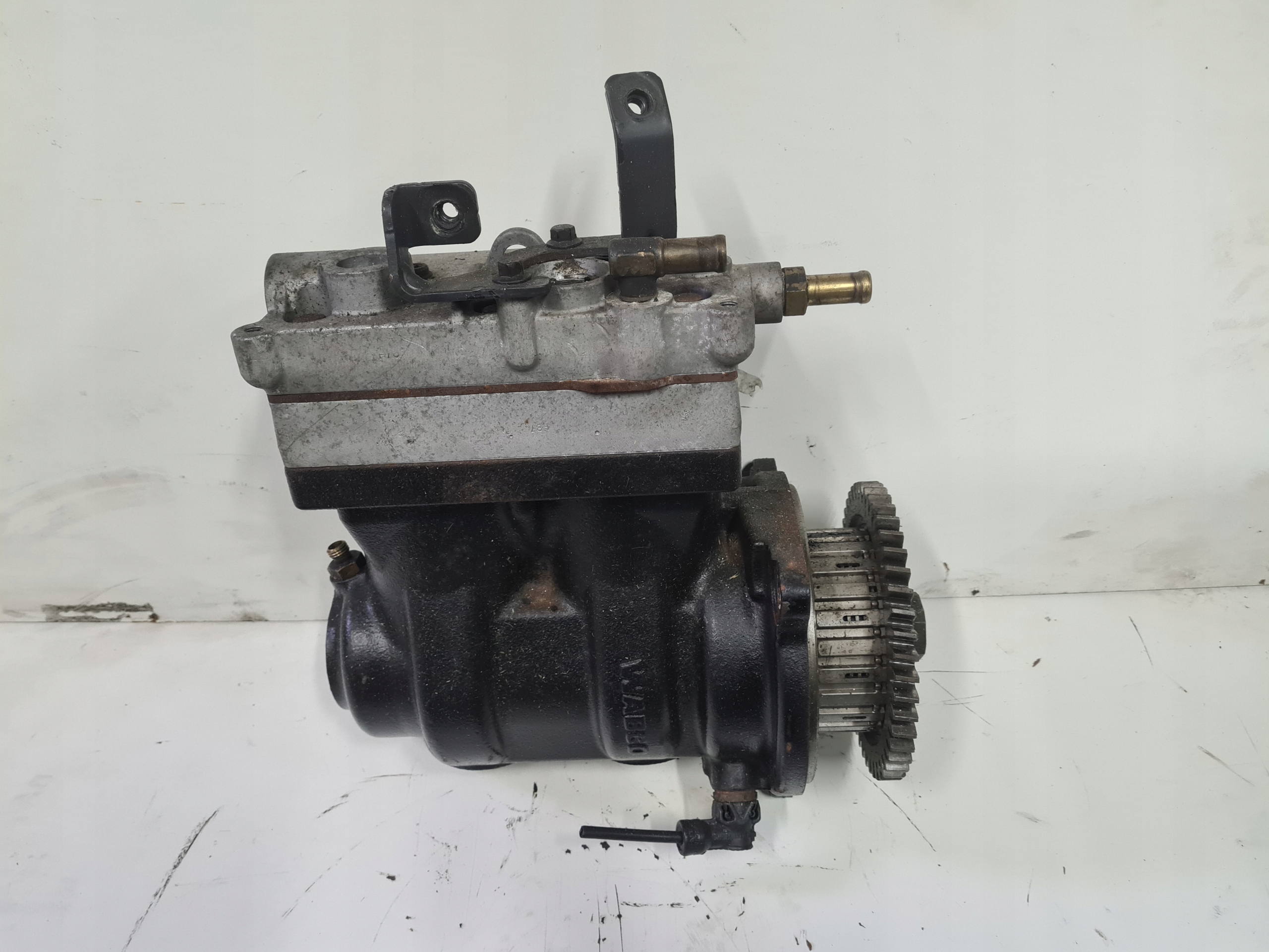 SPRĘŻARKA KOMPRESOR POWIETRZA RENAULT GAMA T C K VOLVO FH 4 FM 4