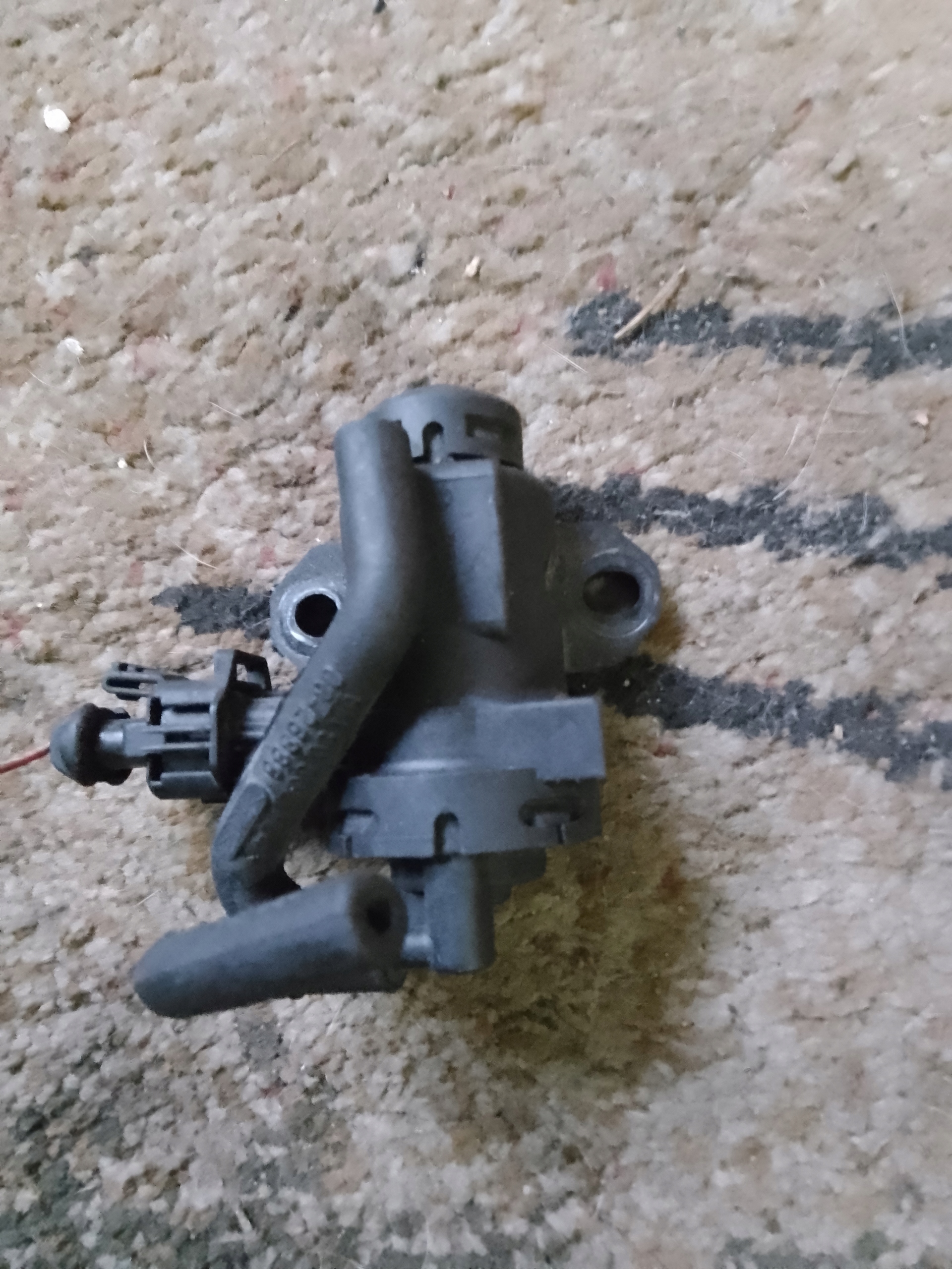 Вакуумный клапан Vectra C 2.2 DTI 0928400536