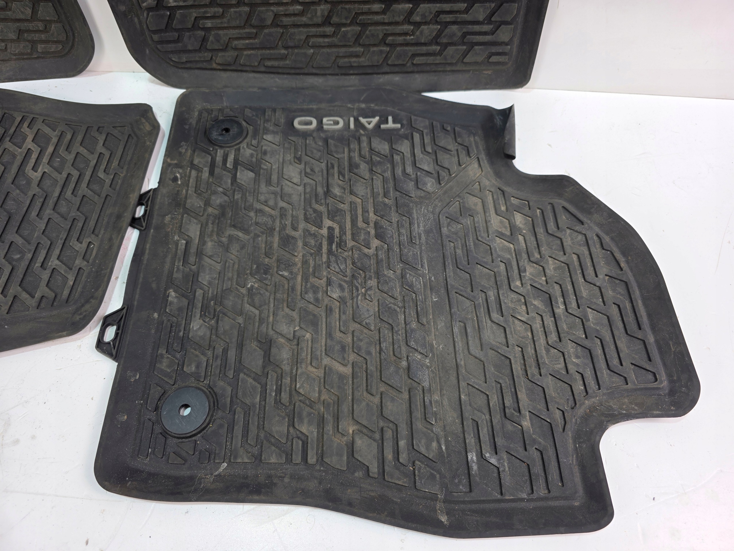 mats rubber TAIGO 2G7 2G7061502 2G7061512