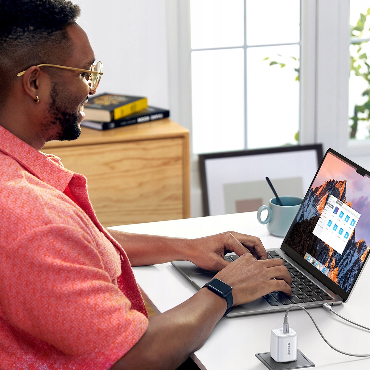 UGREEN SZYBKA MOCNA ŁADOWARKA SIECIOWA 45W GaN 2x USB C DO TELEFONU TABLETU Prąd wyjściowy 3000 mA