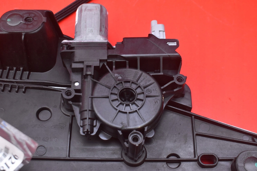 window regulator right front EU 9828130680 OPEL MOKKA B 20