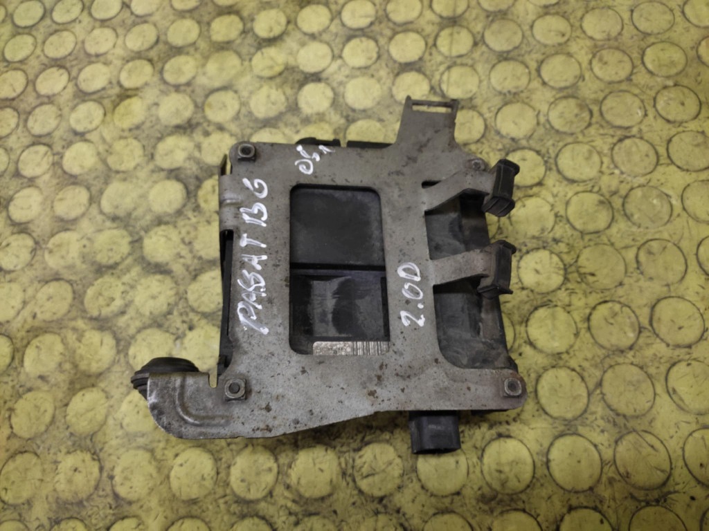 VW PASSAT B6 2.0 D ventil magnetický 3C0906625