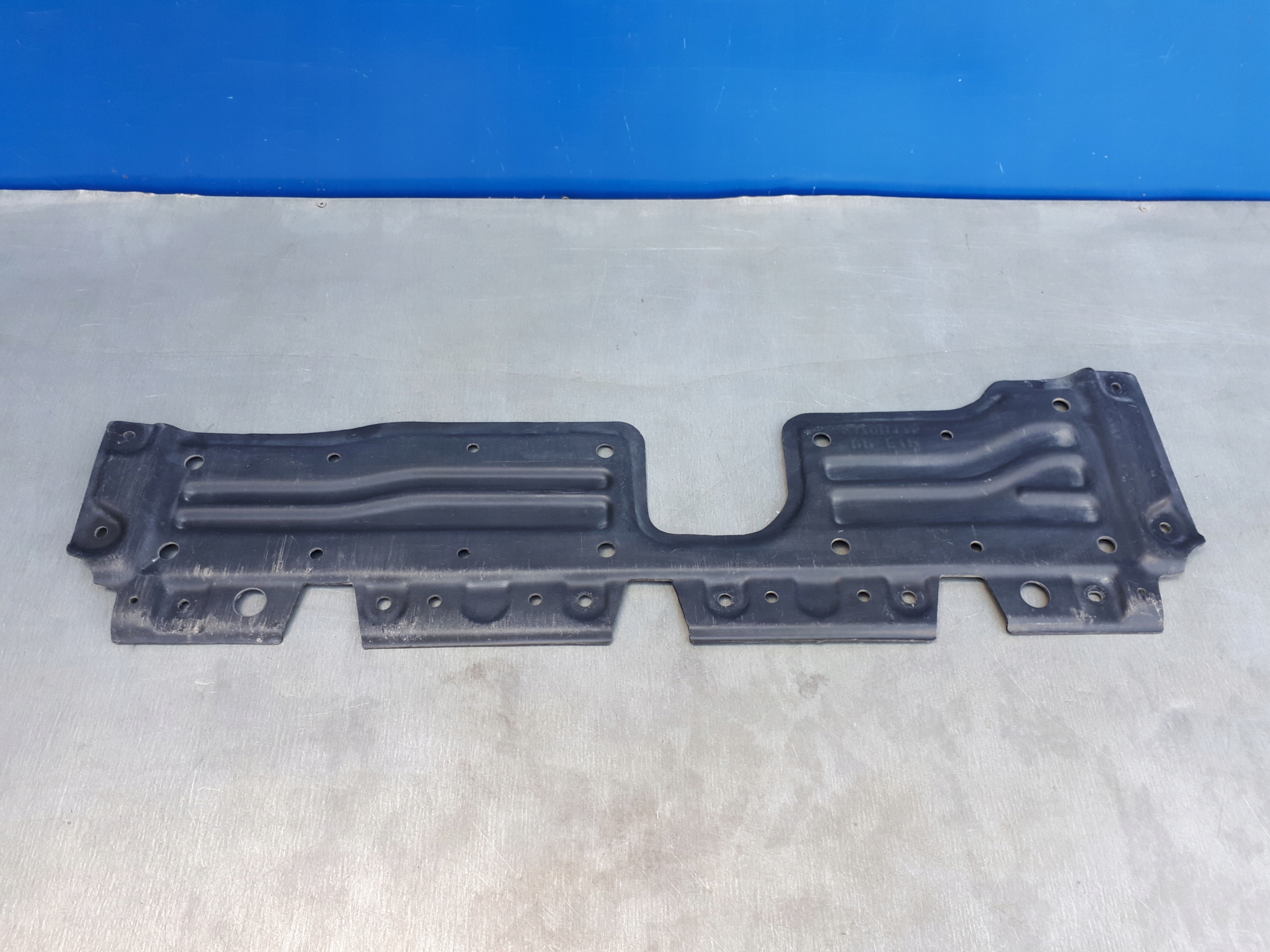 MITSUBISHI SPACE STAR 2012 OSLONA POD ZDERZAK Part number 5370B175