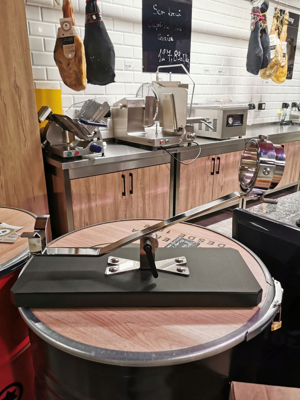 Levně Stojan, držák na španělskou šunku Jamon.