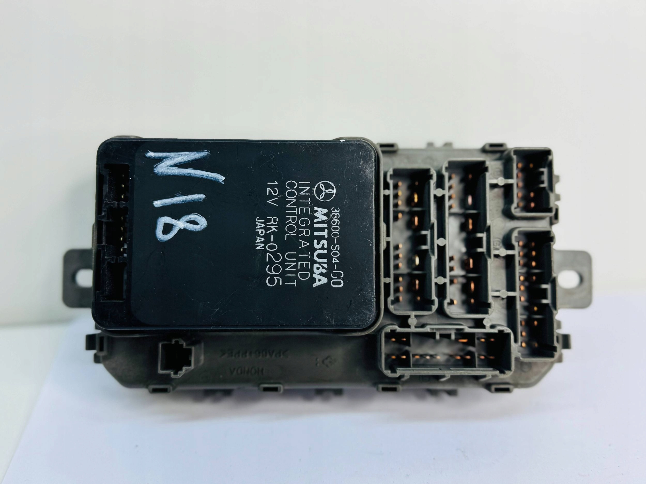Module fusibles HONDA CIVIC VI 38600S04GO