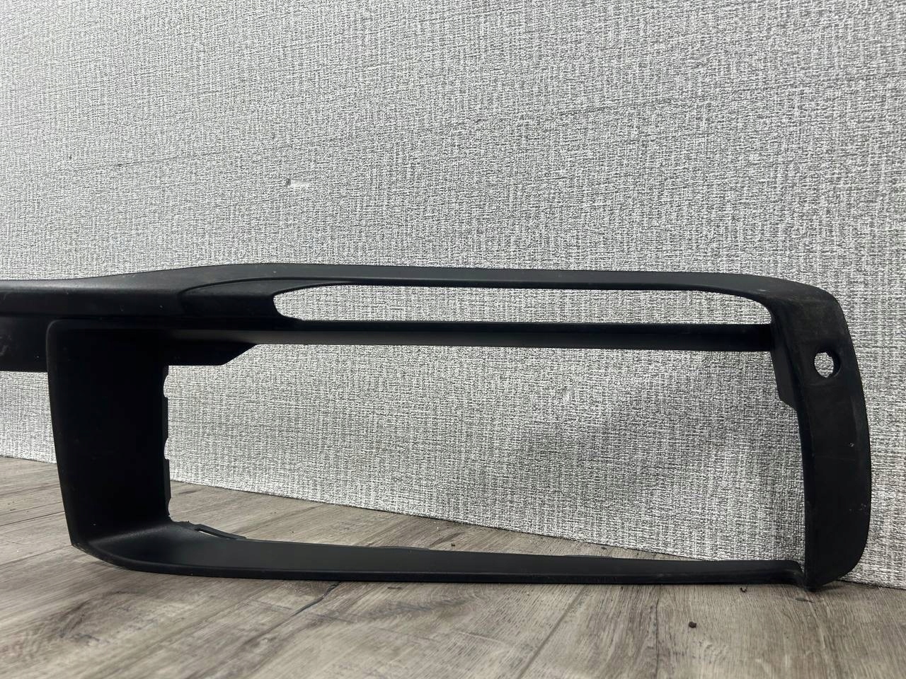 PORSCHE 911 CARRERA 992 2019-> grid bumper front 992807579A