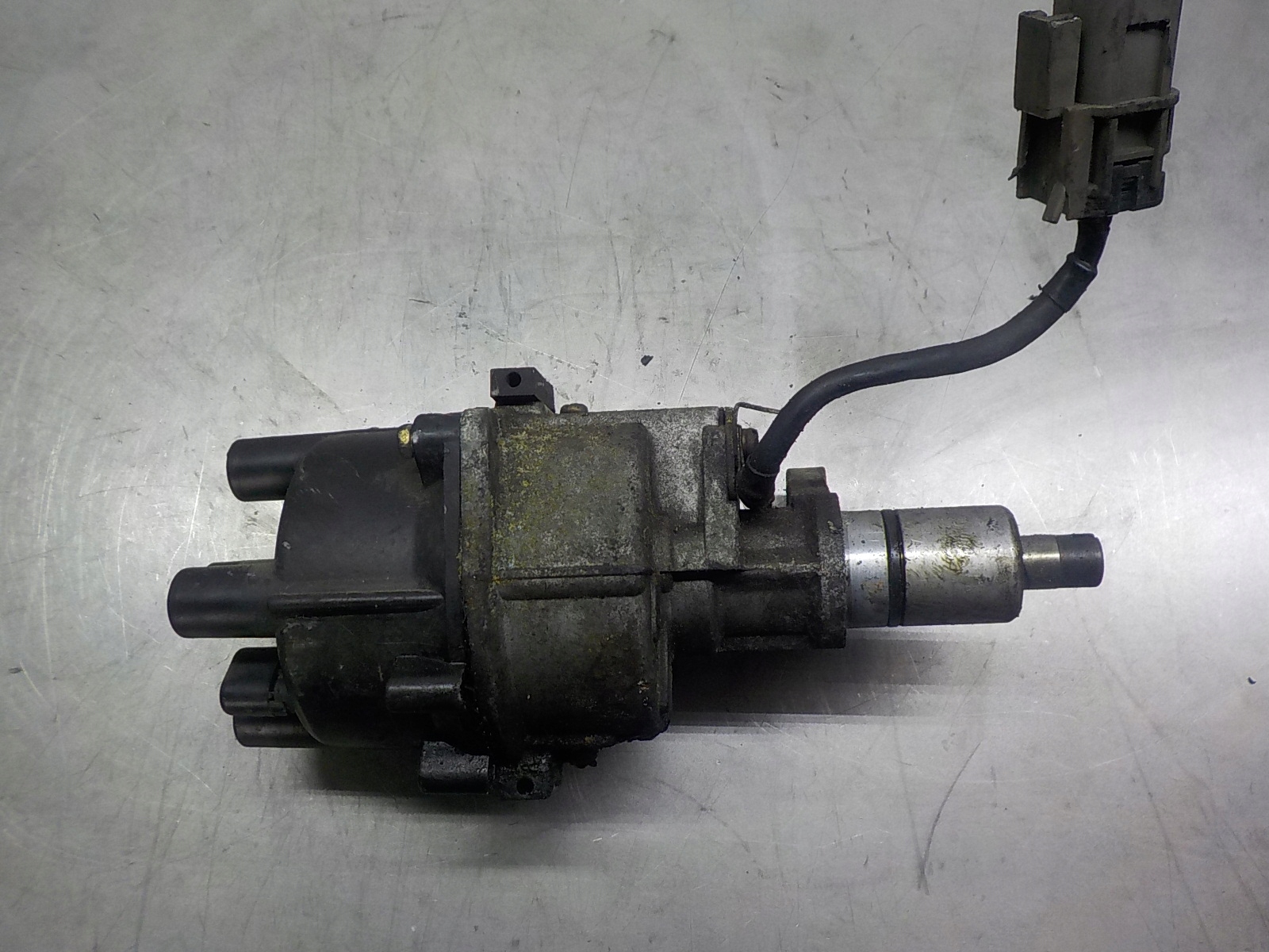 NISSAN FIGARO APARAT ignition 22100-17B02
