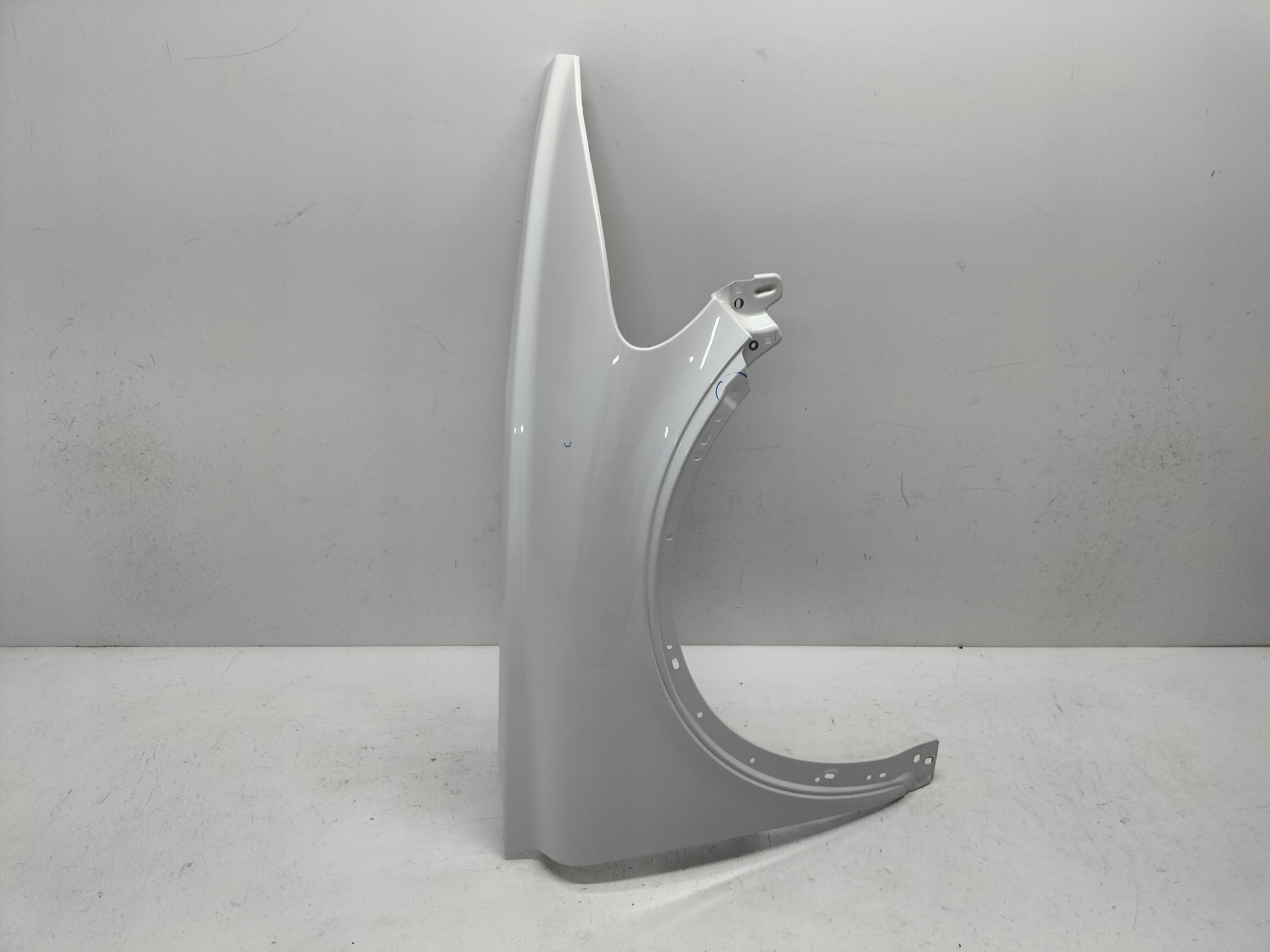 fender front front right VOLVO C30 06