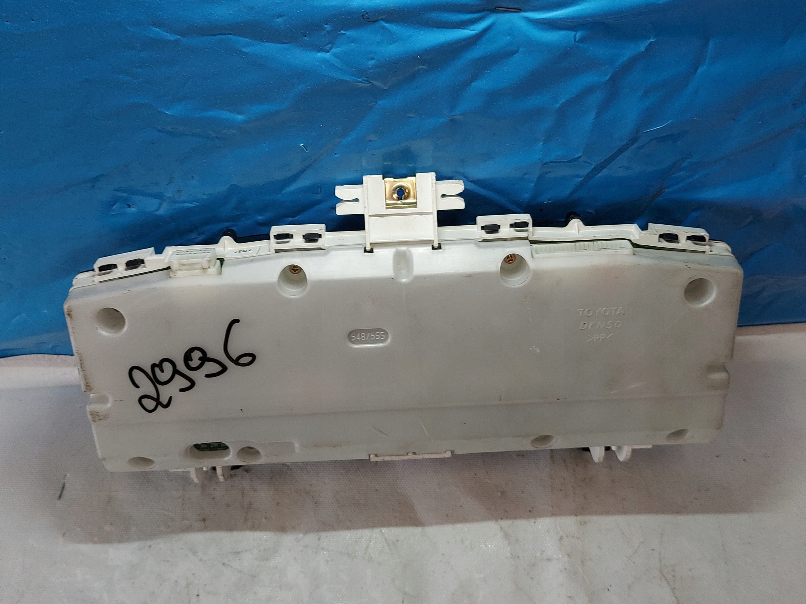 dials clock COROLLA VERSO 1.6 B 8380013110