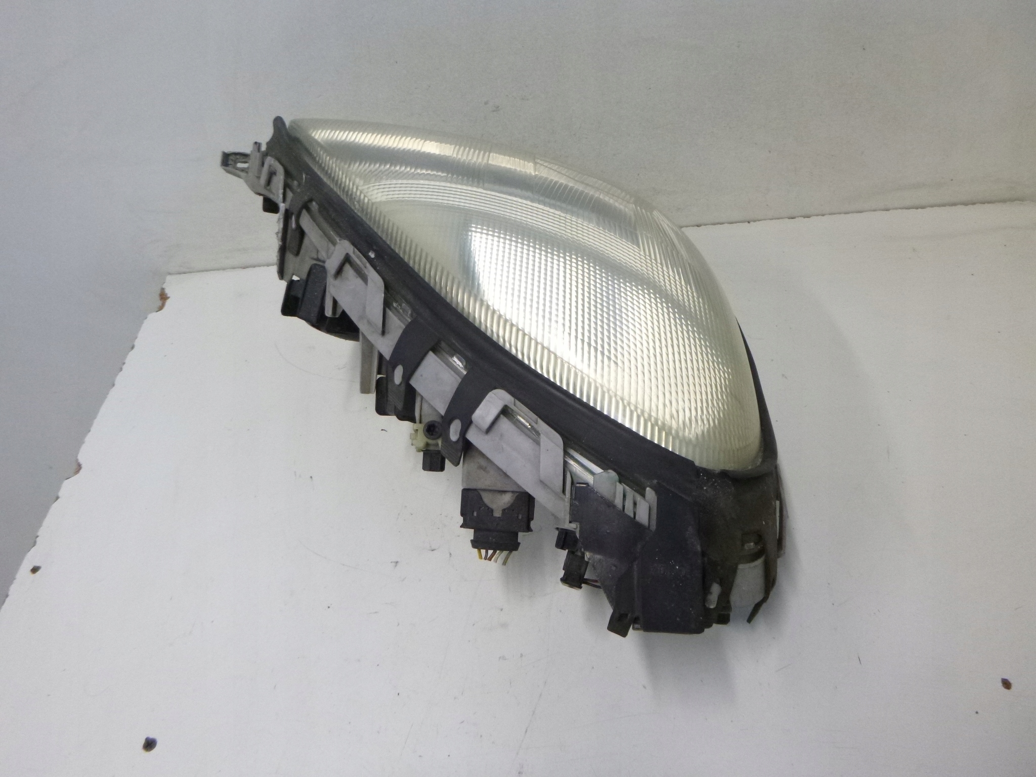 light front Mercedes W168 98r.