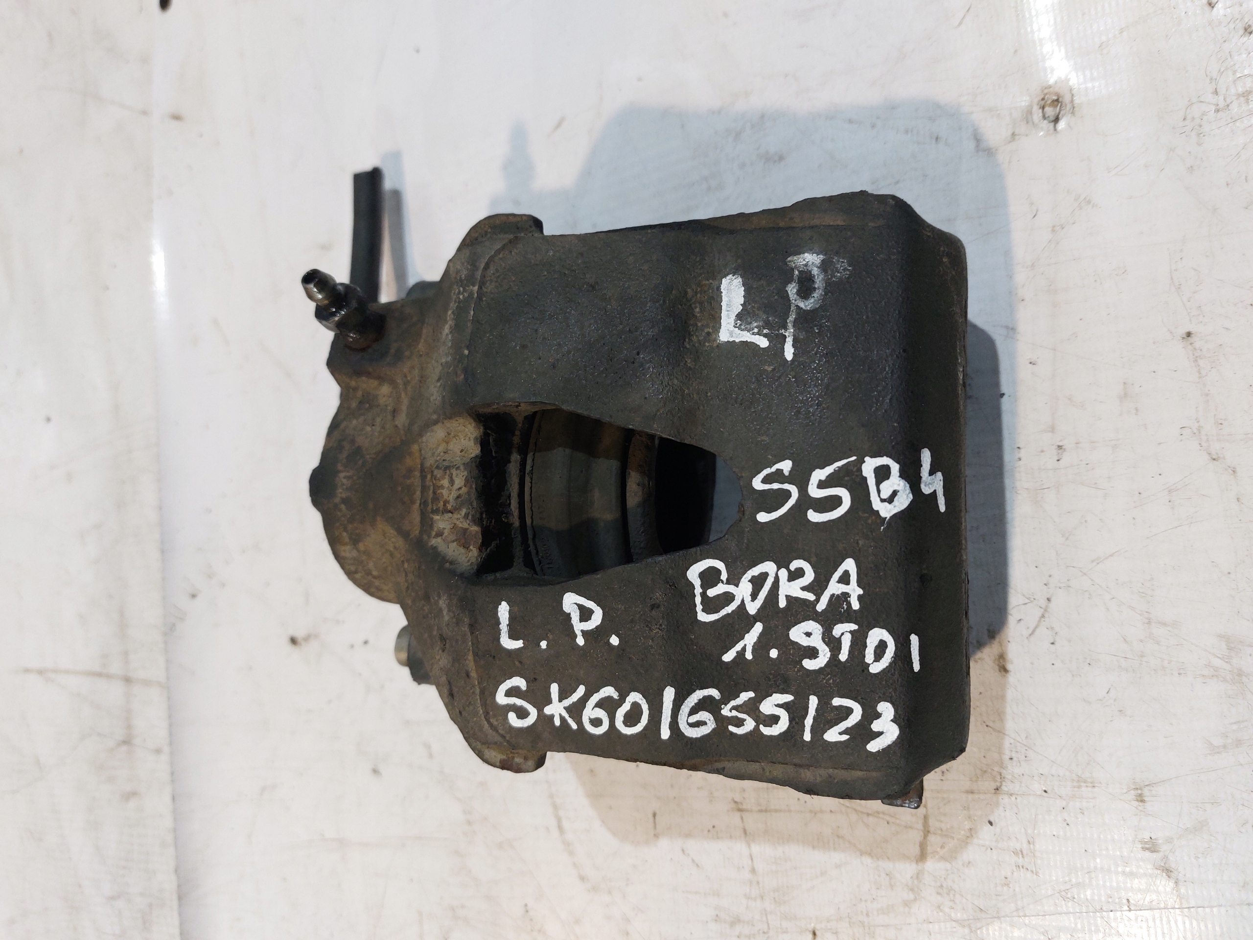 caliper brake left front VW BORA 1.9TDI