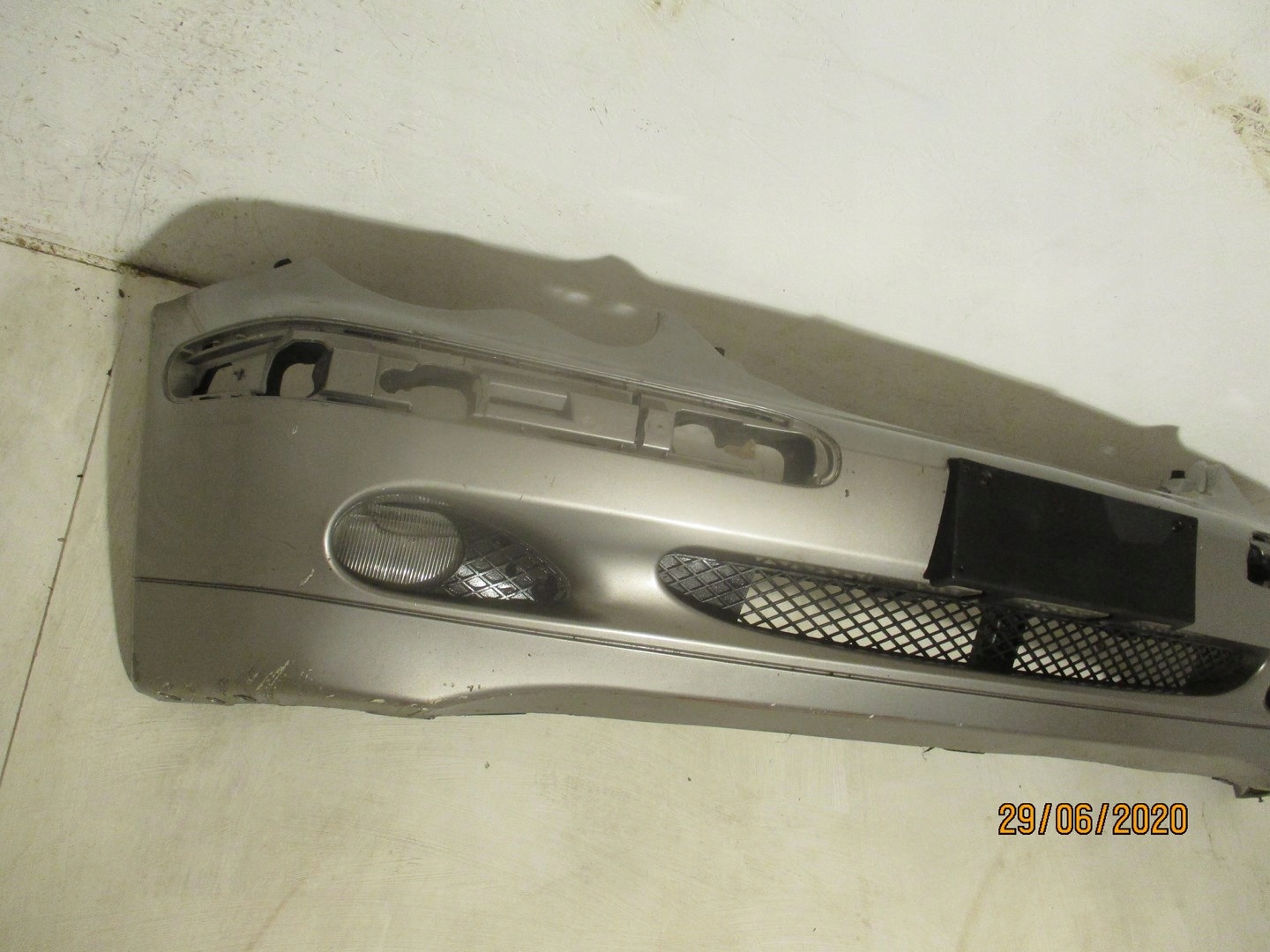 bumper Mercedes C Klasa 203 unprotected front