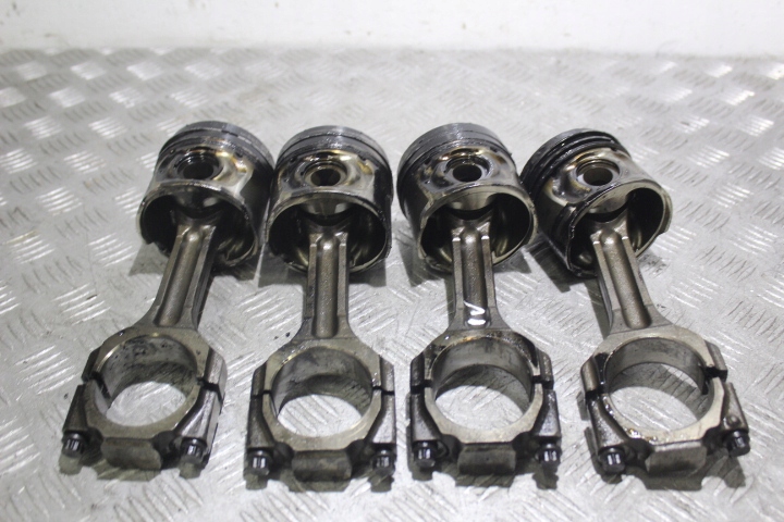 TŁOK KORBOWÓD OPEL ANTARA 2.0 CDTI