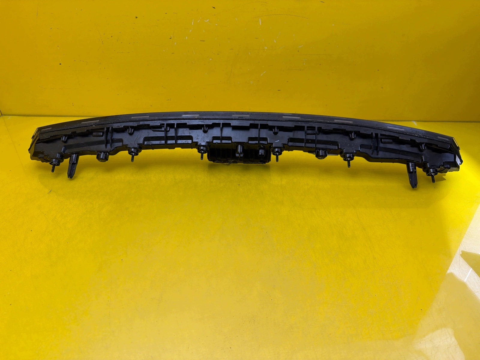 far srednja Byd Han 2023- Led DRL HCE-4102300D