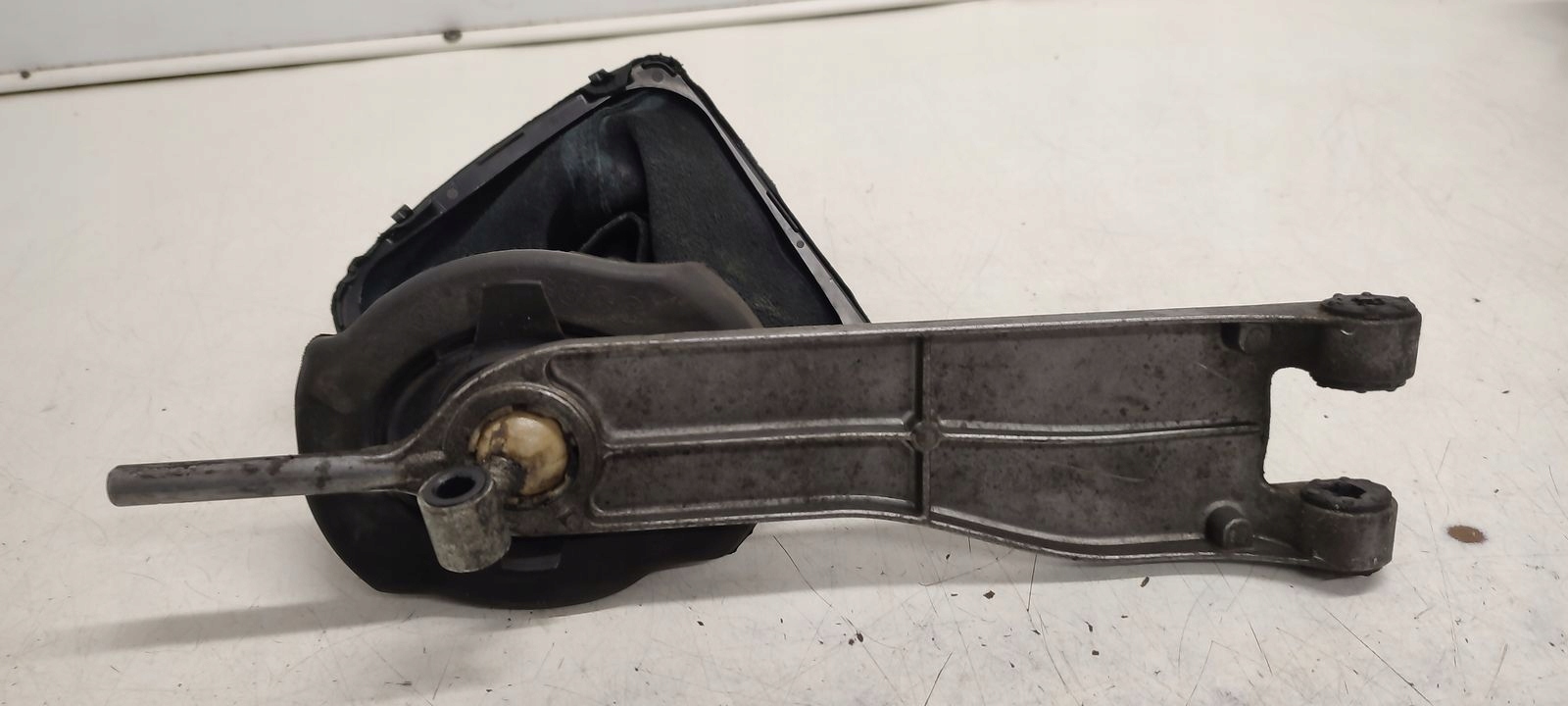 trim gear lever changes of the gear BMW E90 E91 LIFT