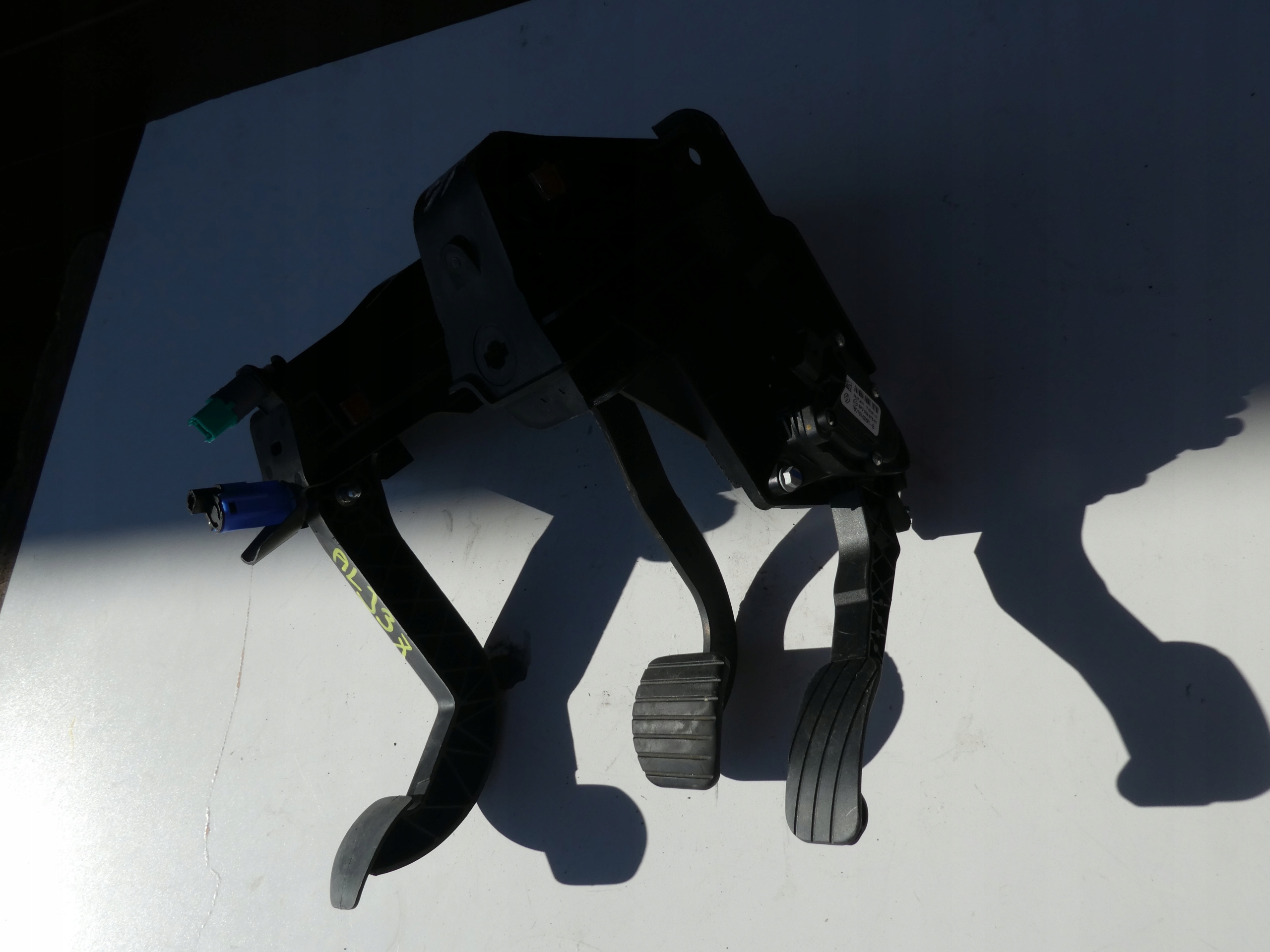 RENAULT MASTER III PEDAL pedale 180101626R
