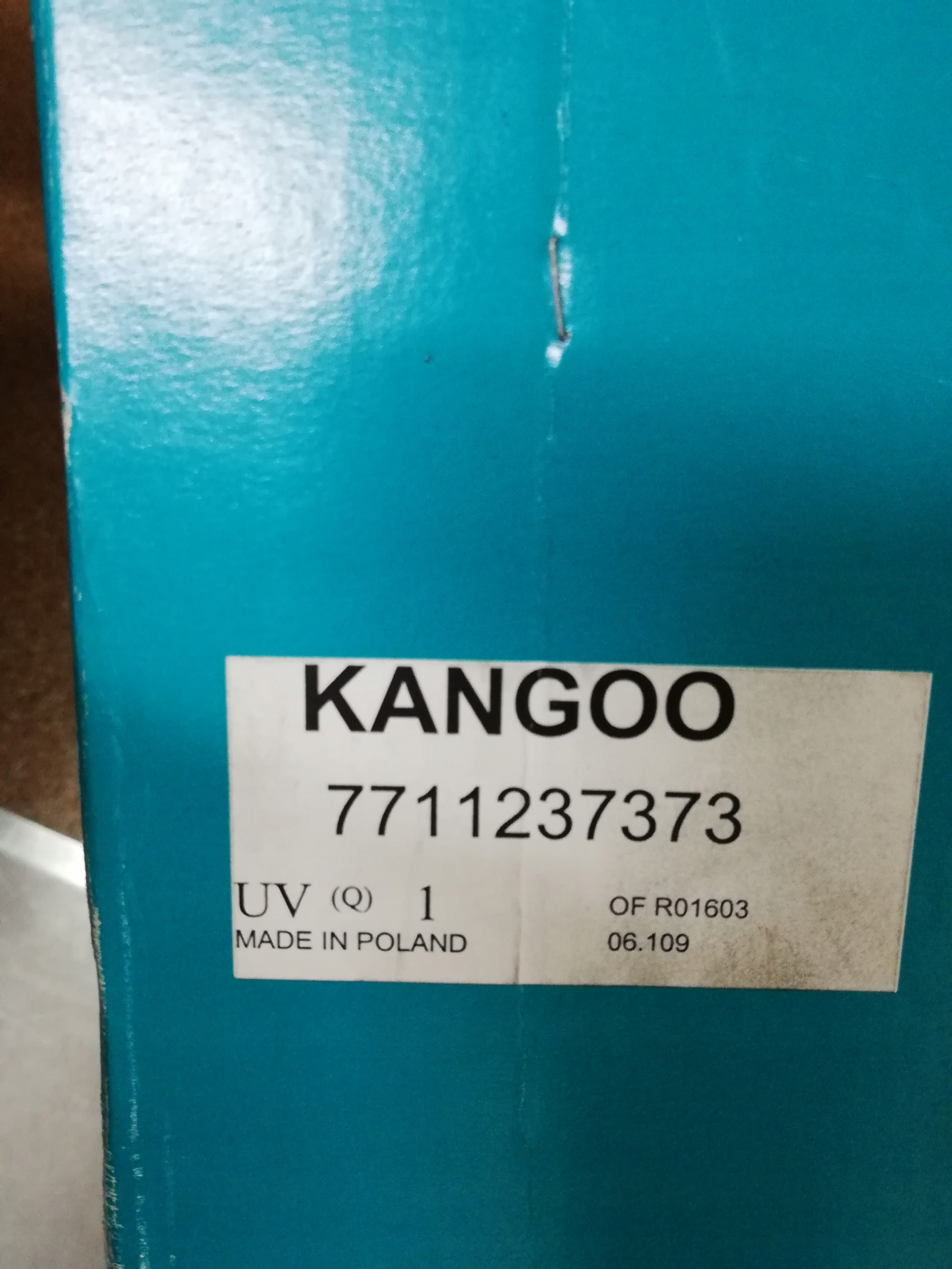 Чехлы комплект renault KANGOO II 7711237373 oe