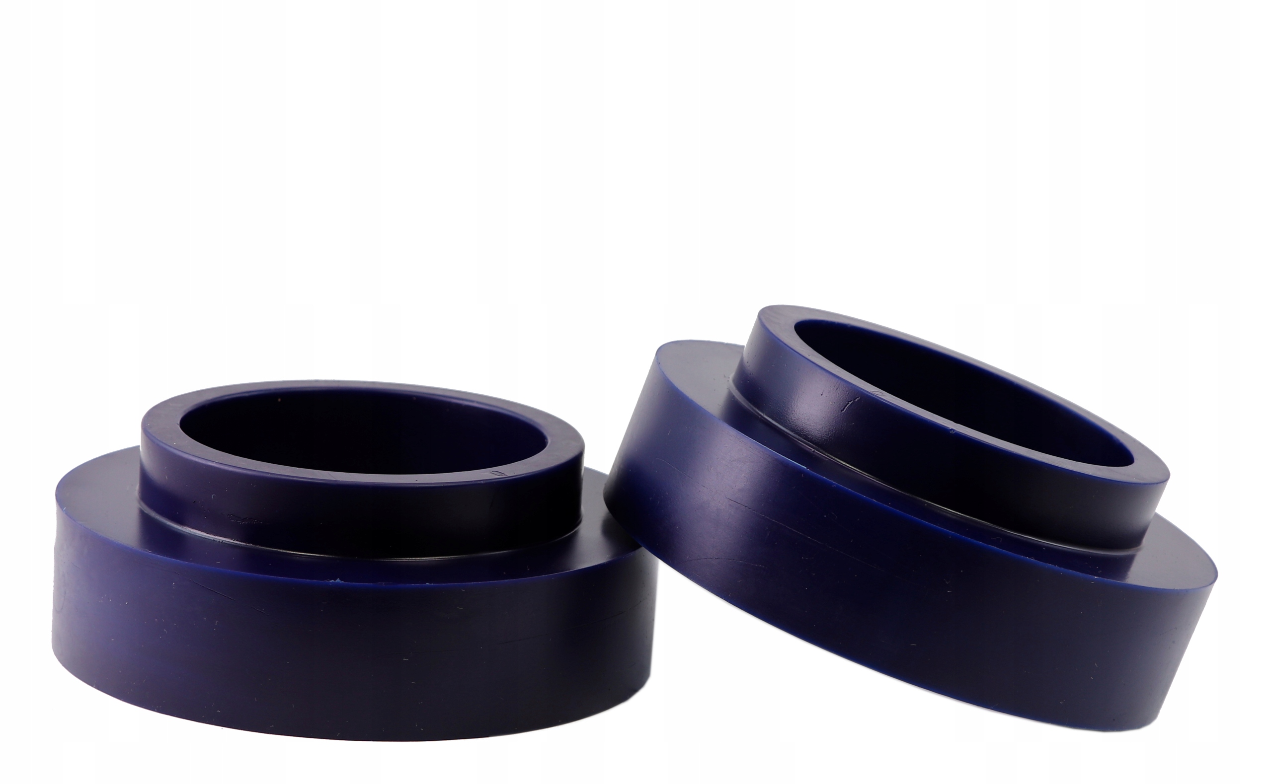 PODKLADKI POD SPREZYNY TOYOTA RAV 4 II TYL 4CM Part manufacturer Other