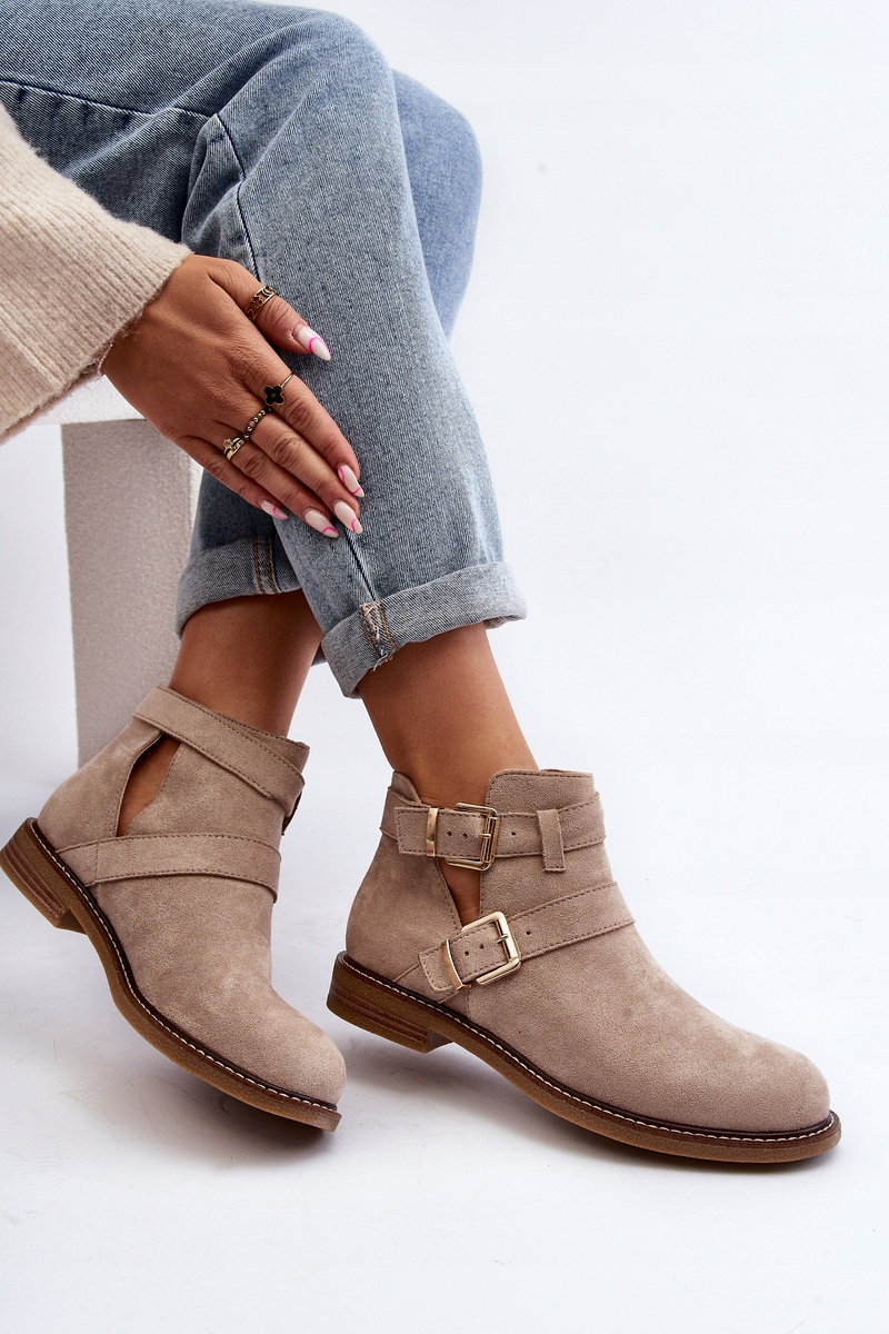 BOTKI DAMSKIE NA PŁASKIM OBCASIE Z PASKAMI I WYCIĘCIAMI JASNOBEŻOWE 41 Nazwa koloru producenta Beige