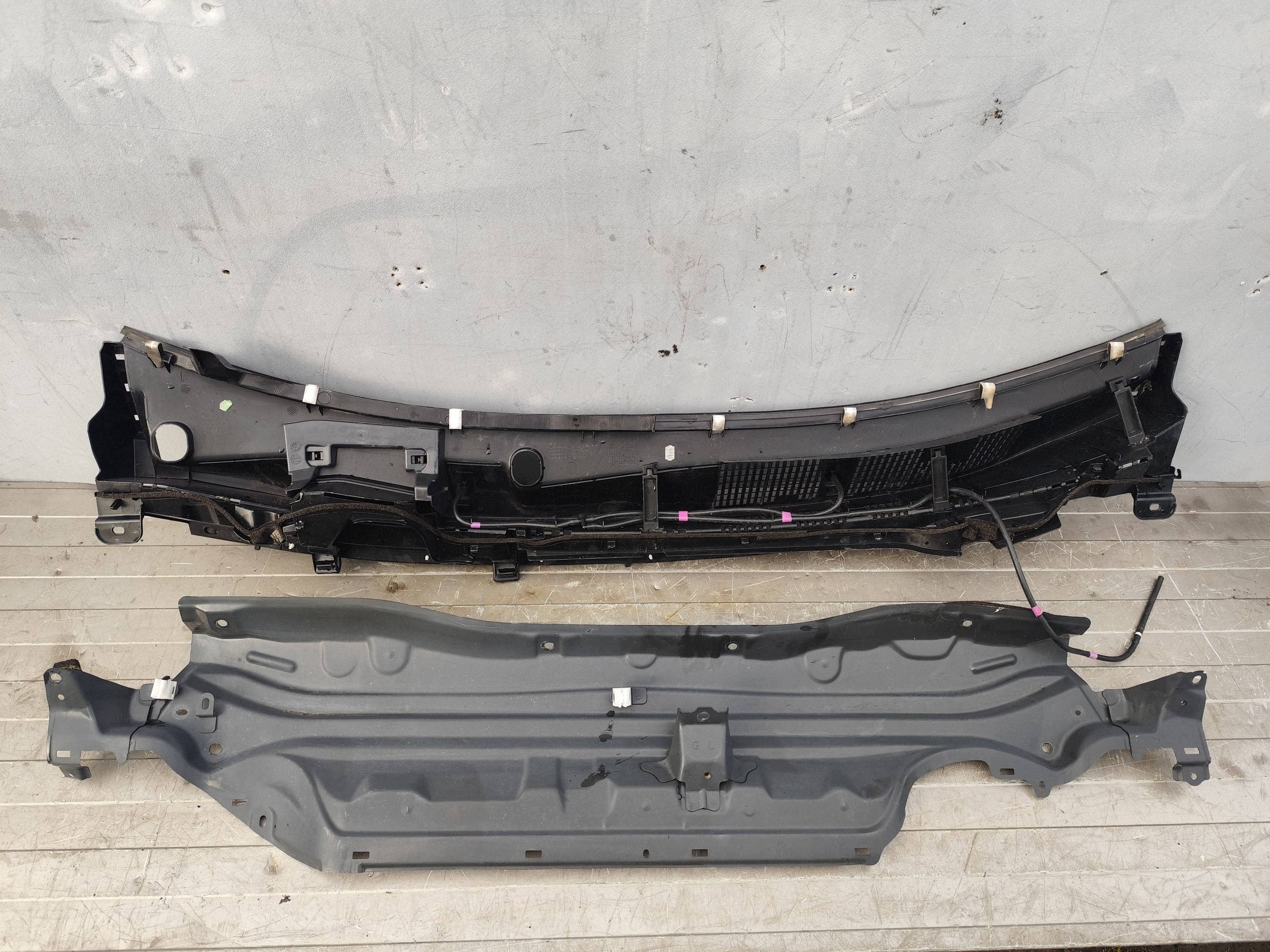 TOYOTA YARIS CROSS torpedo complete 557080D520