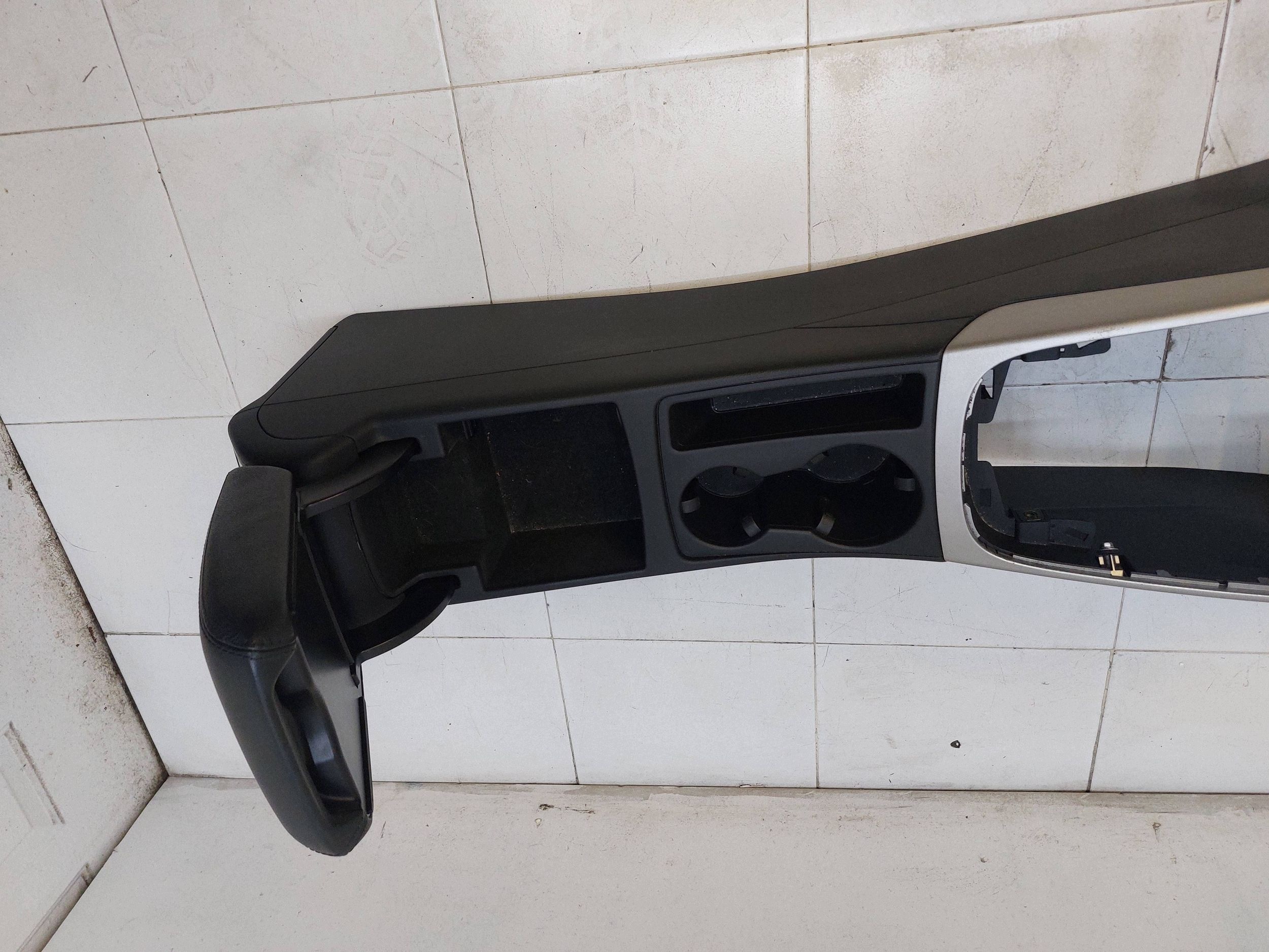 AUDI A5 S5 8T0 A4 S4 B8 07-16 TUNEL central armrest leather passenger compartment